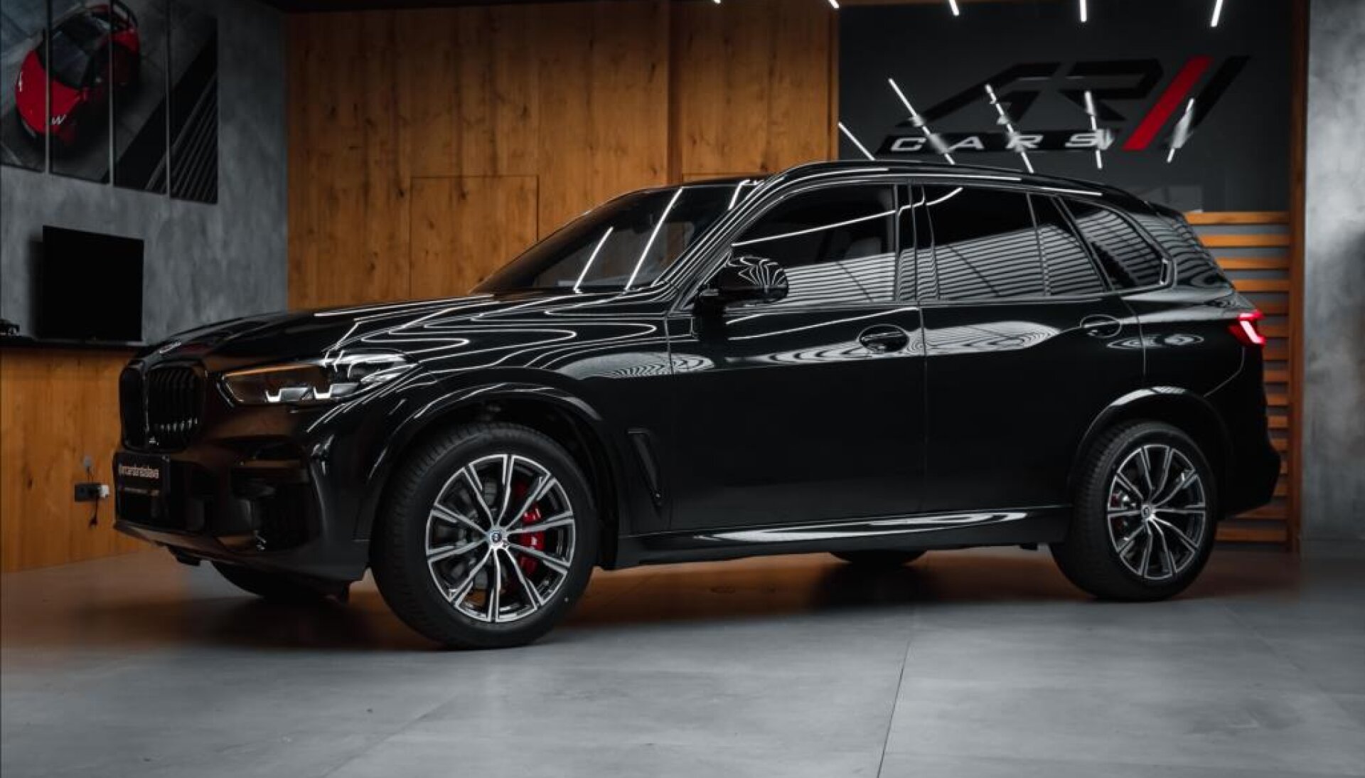 BMW X5 3,0 xDRIVE, M SPORT, H/K, ZÁRUKA, SKLADOM