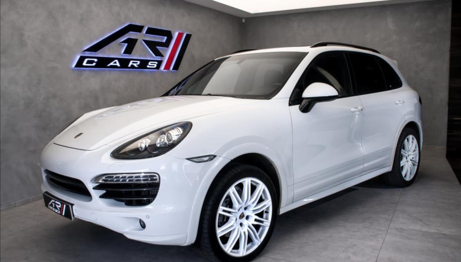 Porsche Cayenne Diesel Sport design paket, vzduch, ventilace, CZ