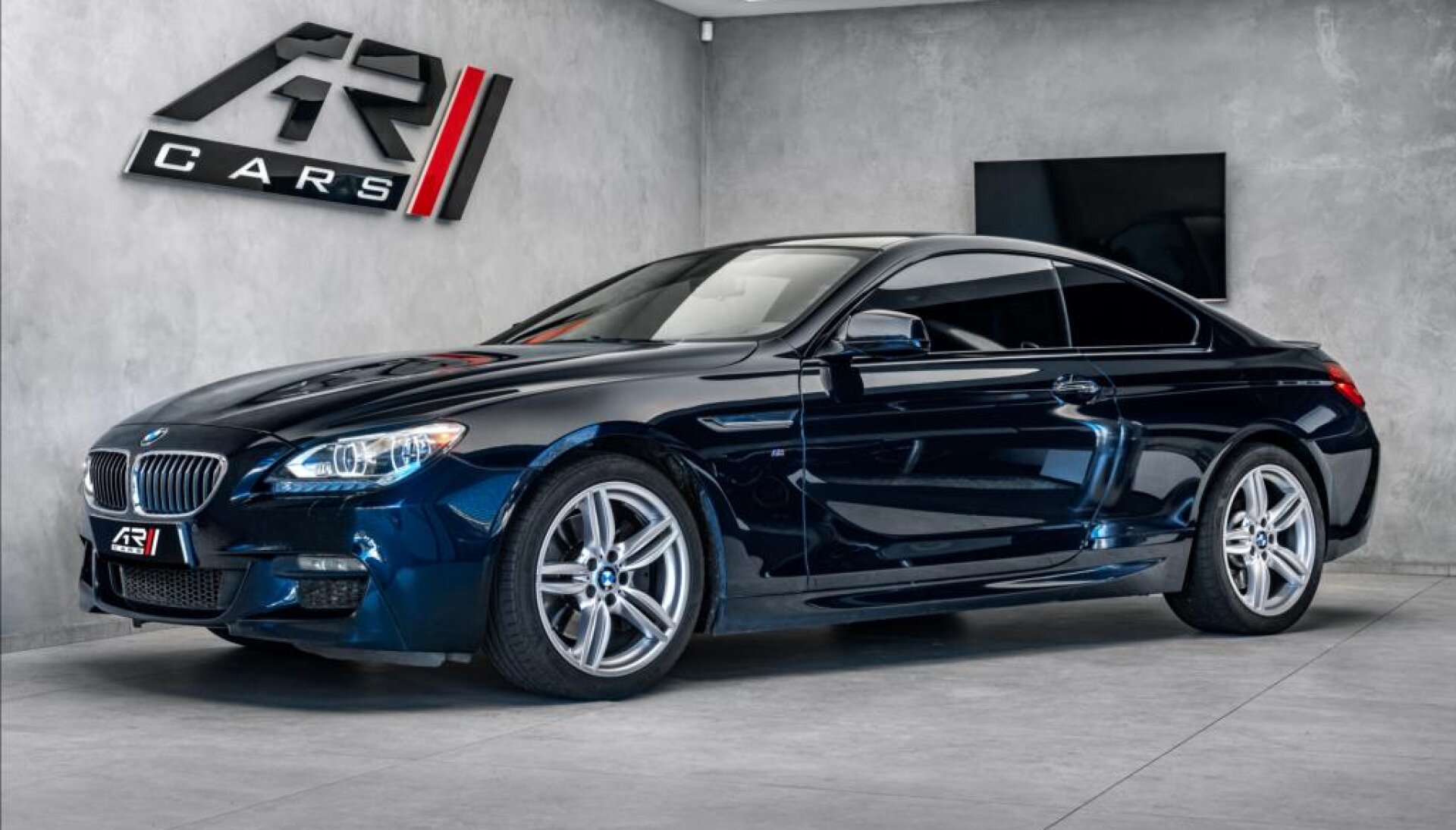 BMW Řada 6 640d coupe M-paket, alcantara