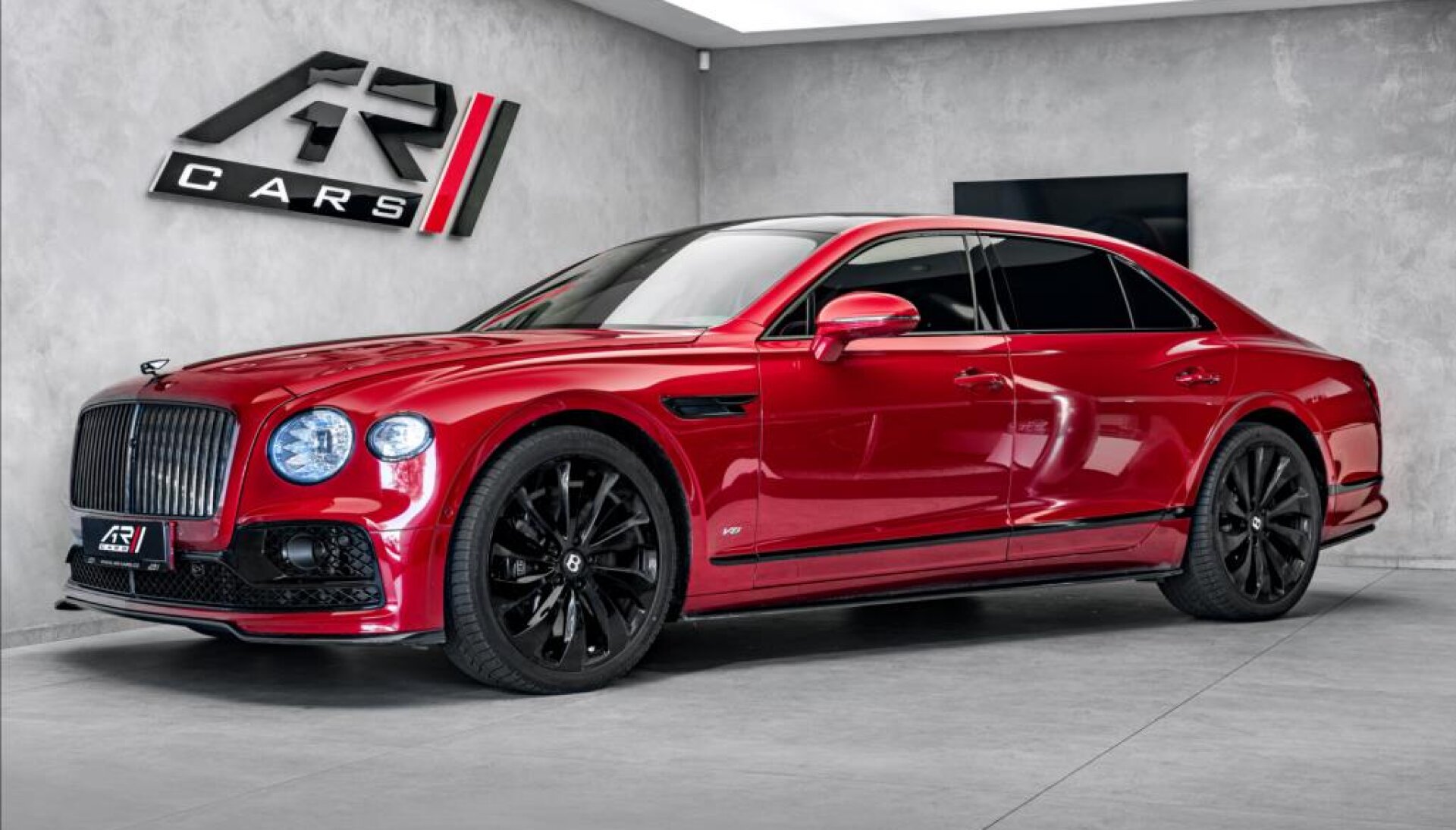 Bentley Flying Spur V8 S Mulliner, karbon, pano, TV