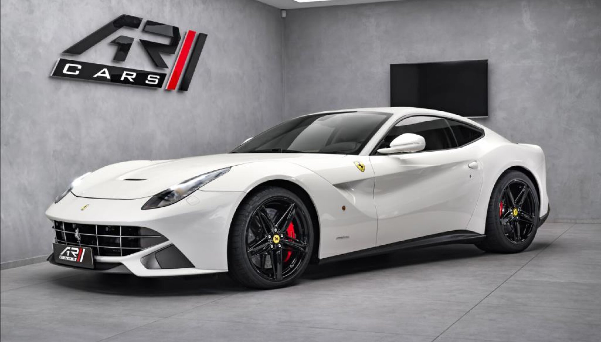 Ferrari F12 Berlinetta F12 Berlinetta, lift, JBL. karbon/LED