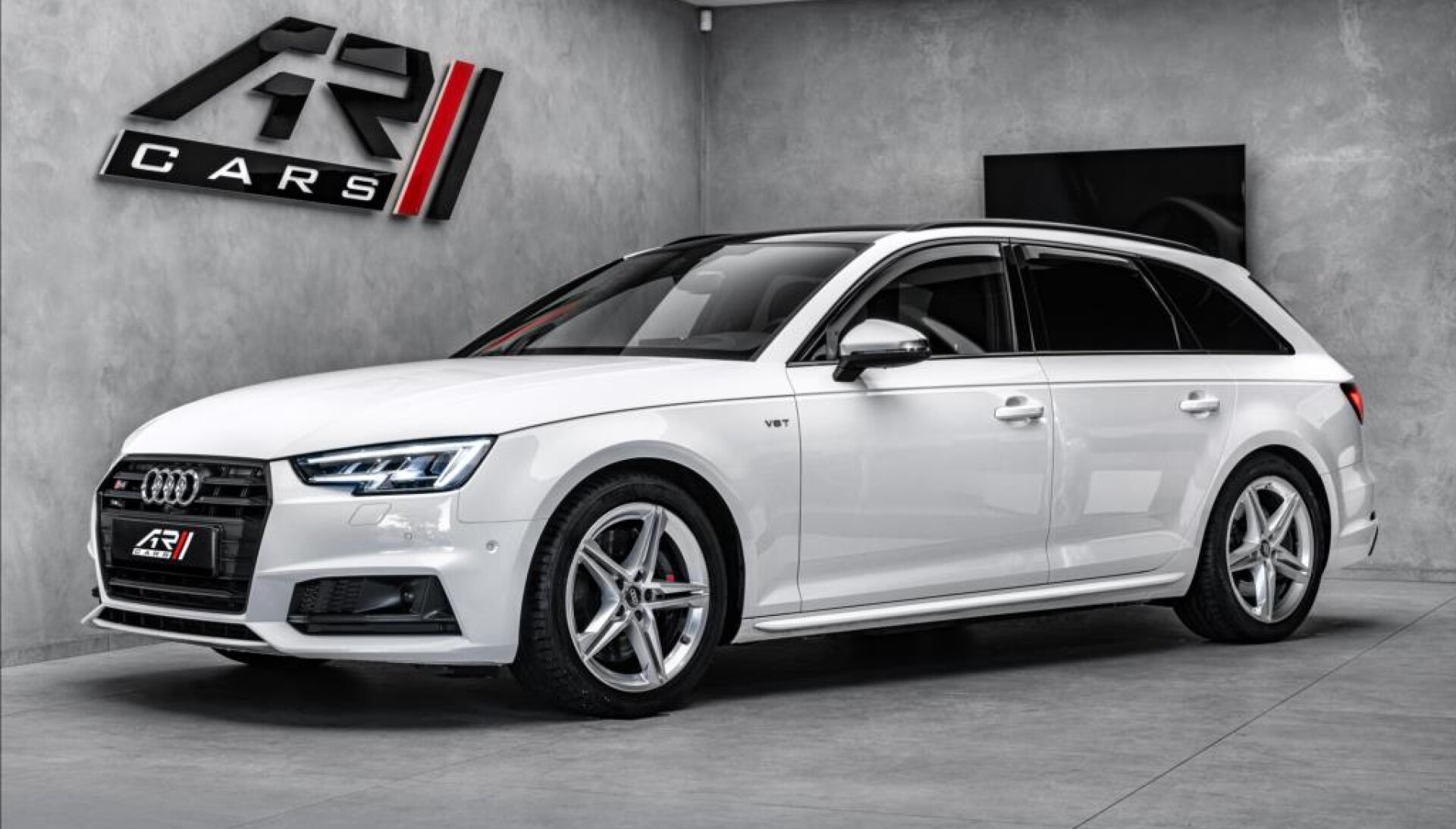 Audi S4 Avant TFSI, Masáže, Matrix,HUD