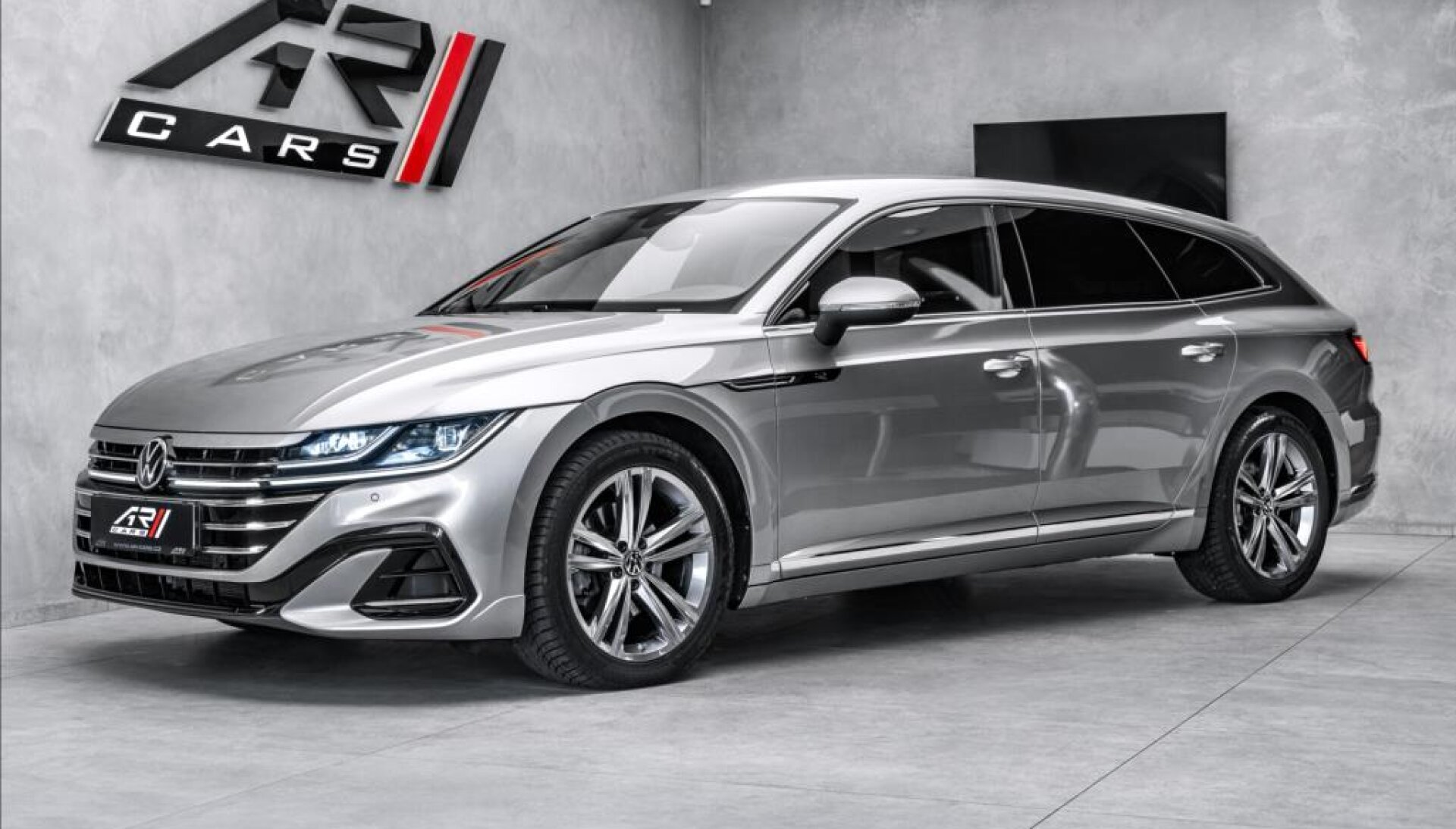 Volkswagen Arteon Shooting Brake 2,0TDI Rline DSG, Keyless, LED, tažné