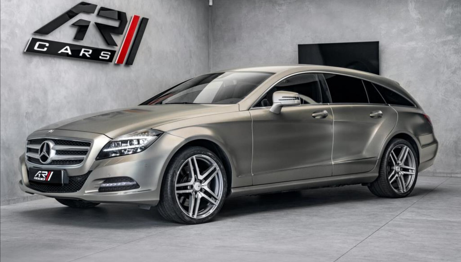 Mercedes-Benz CLS 350 CDI Shooting Brake 4Matic AMG, CZ