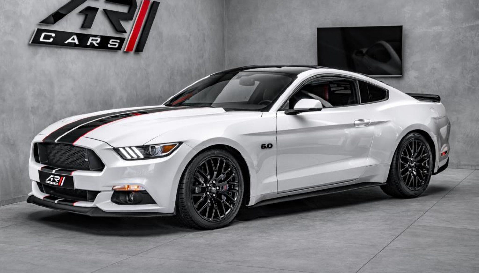 Ford Mustang 5,0GT Roush kompresor, 670PS