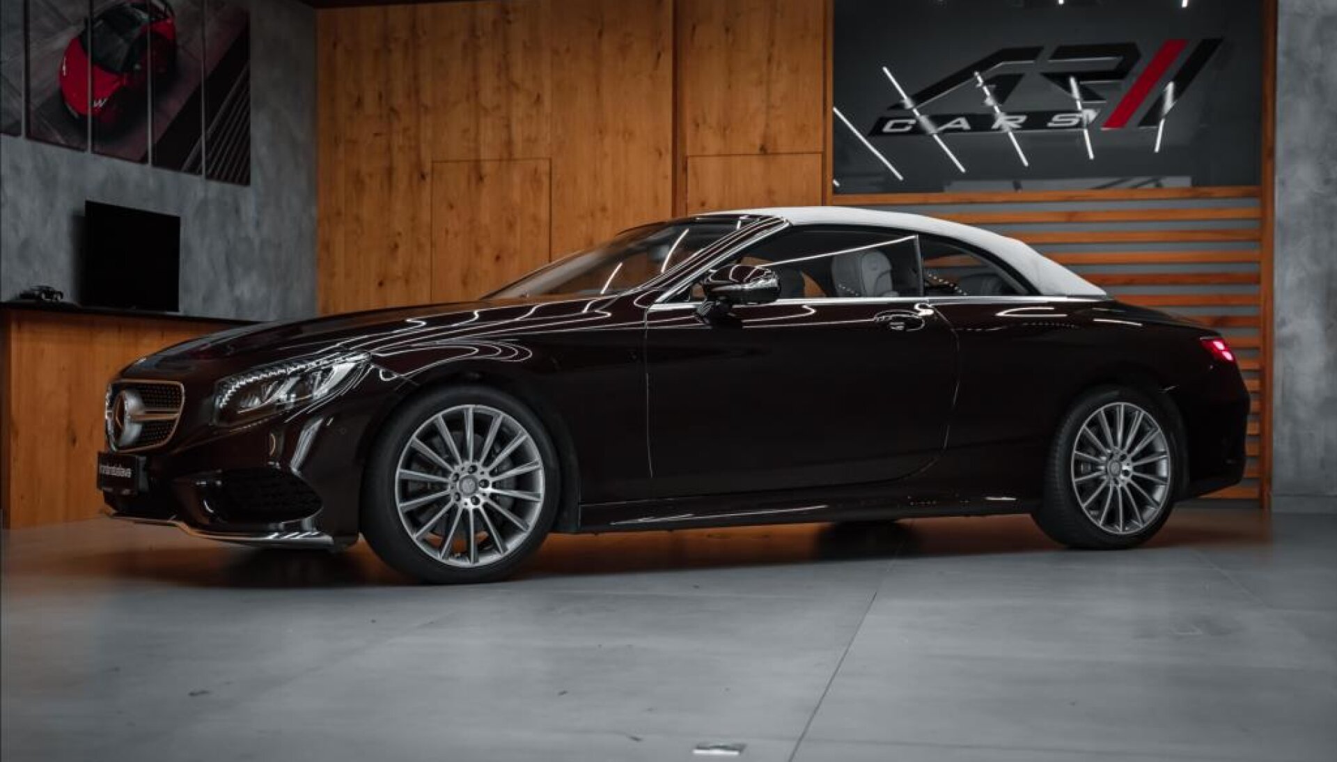 Mercedes-Benz Třídy S 4,7 500 KABRIO, BURMESTER, NOČNÉ VIDENIE, DESIGNO