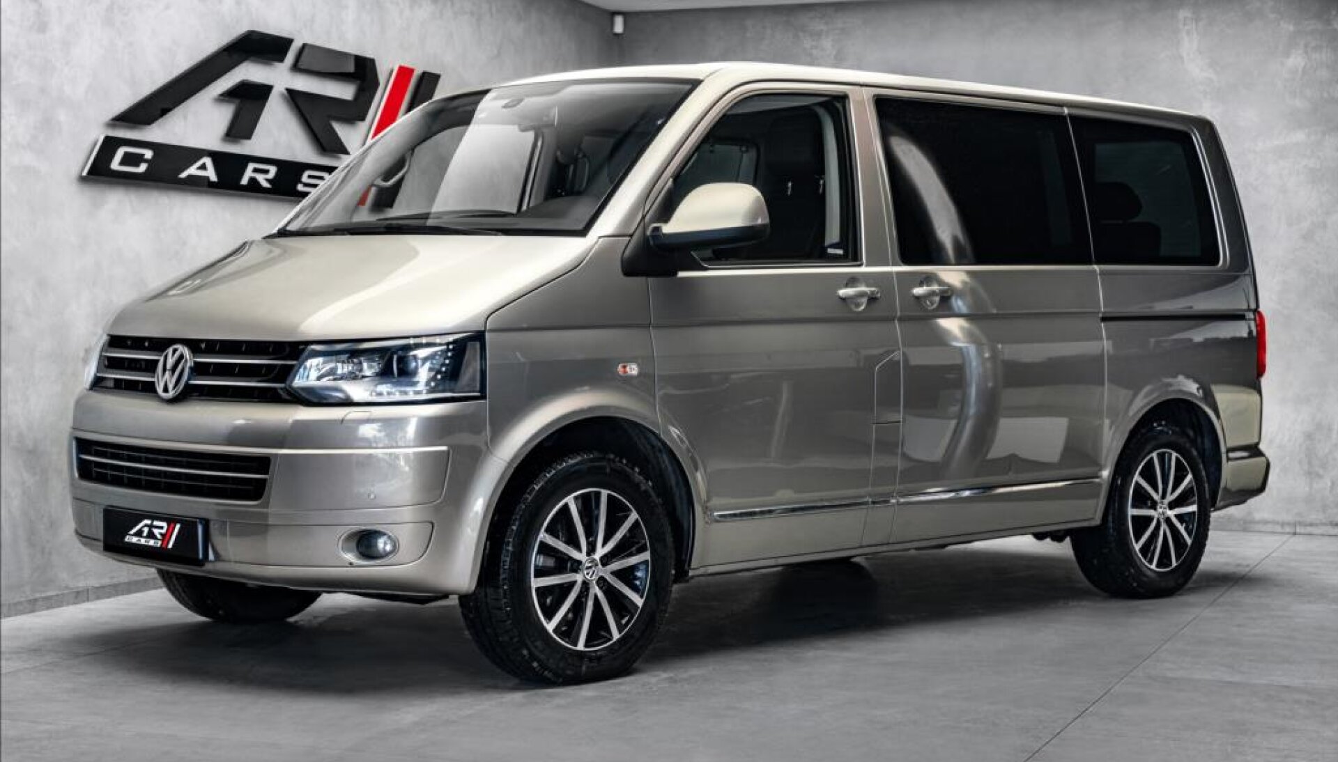 Volkswagen Multivan 2,0 BITDI 132KW DSG HL 4M