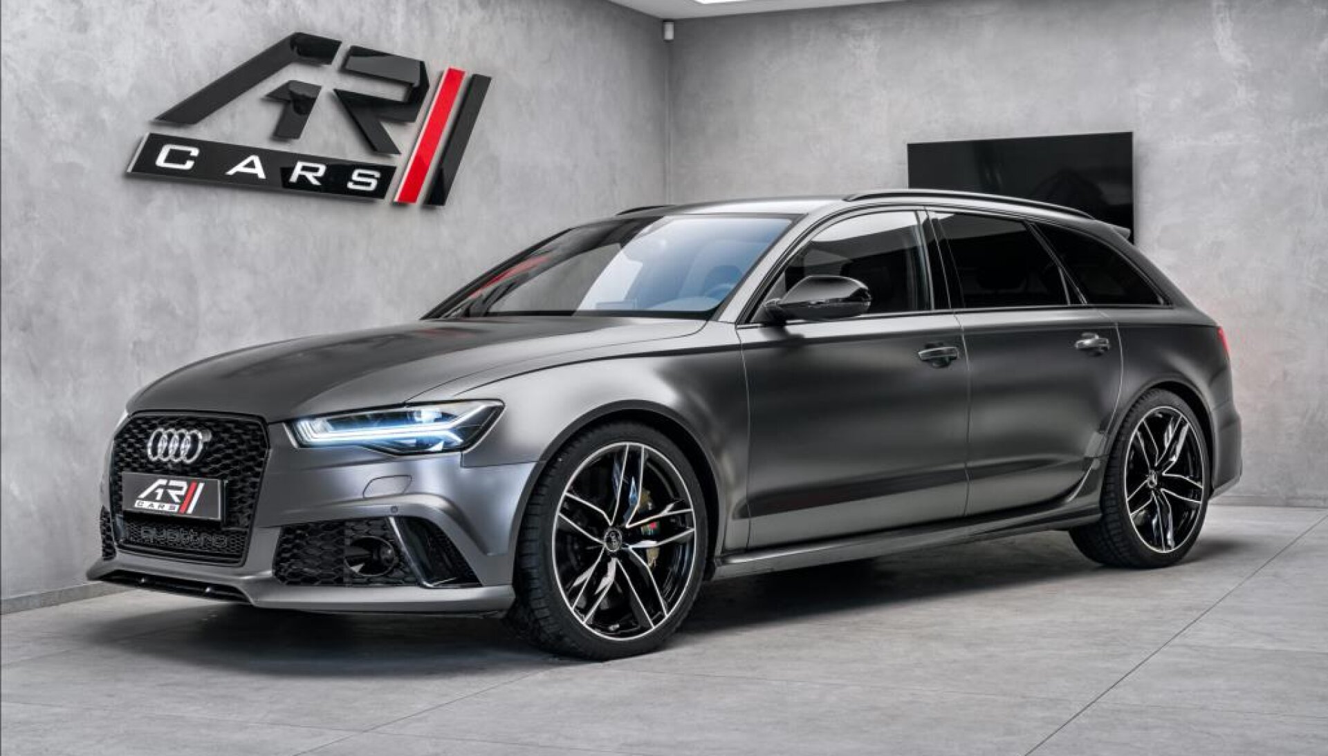 Audi RS6 RS6+, 445kW, Keramiky, 360°, KESSY