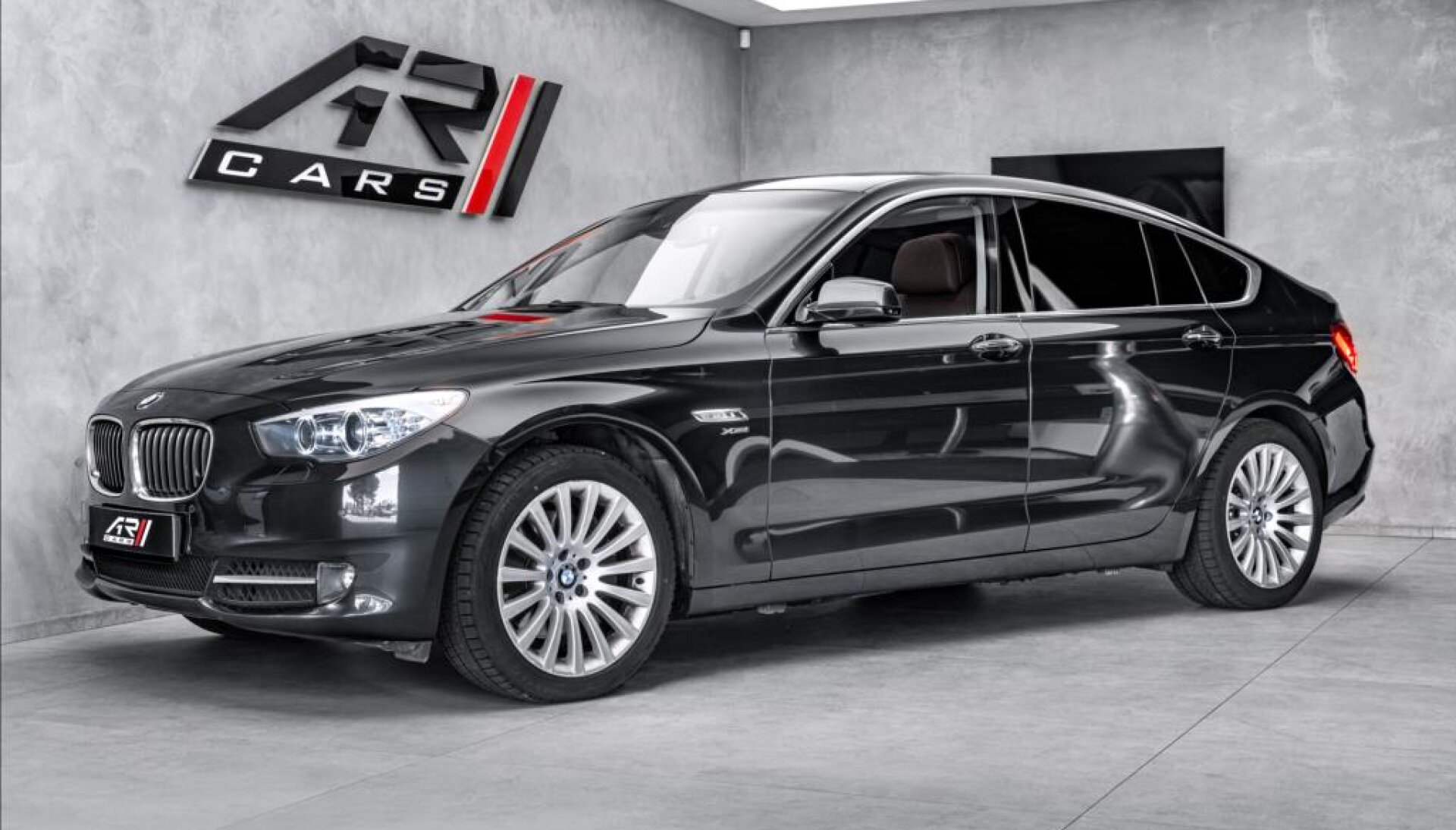 BMW Řada 5 530D GT XDRIVE, Panorama