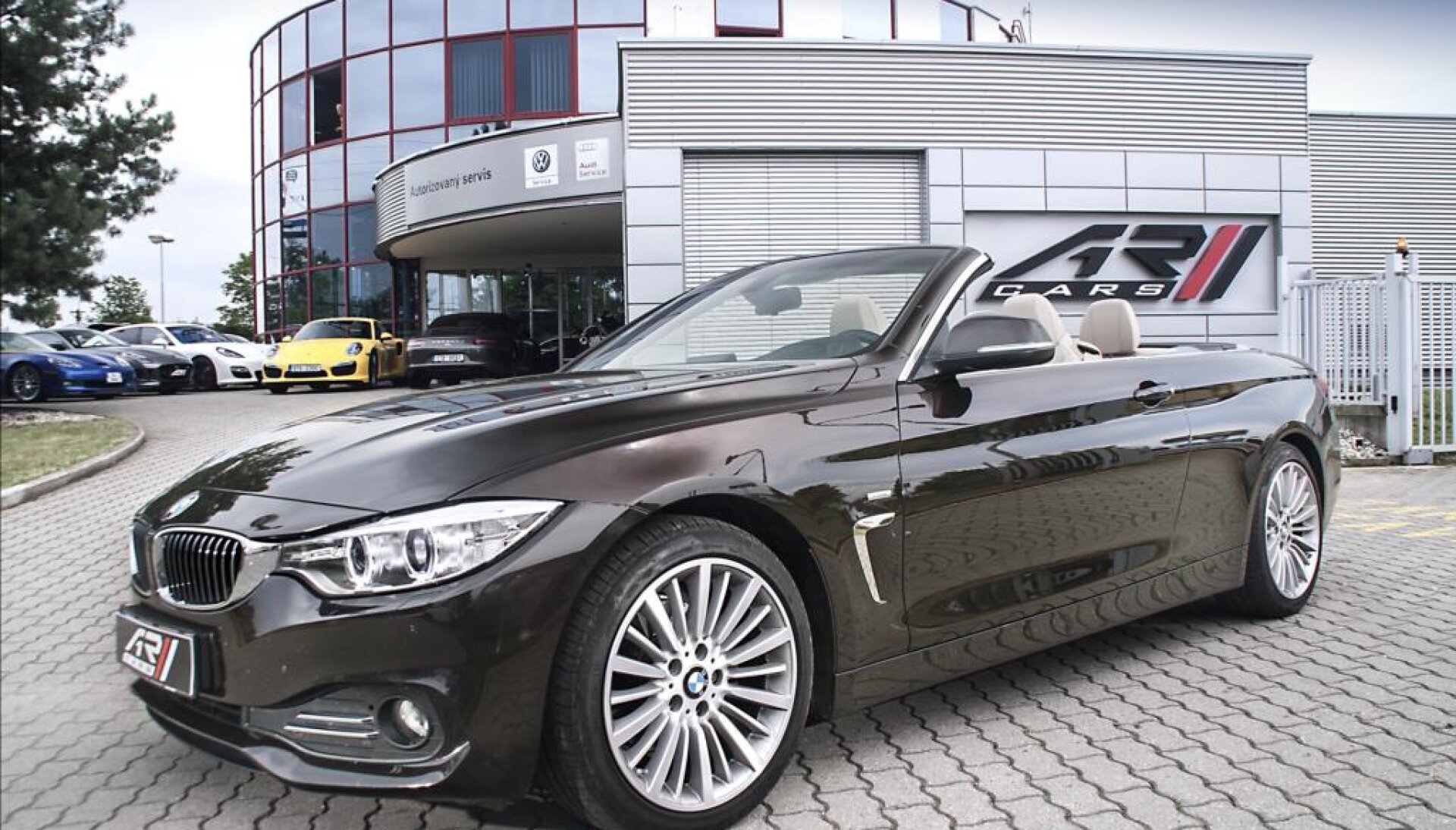BMW Řada 4 420d cabrio Luxury line, 5let servis