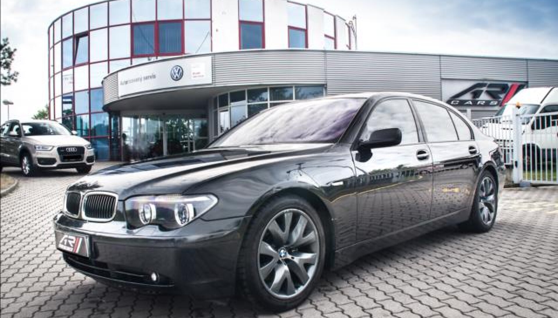 BMW Řada 7 745i Sport paket, nezávislé top., TV