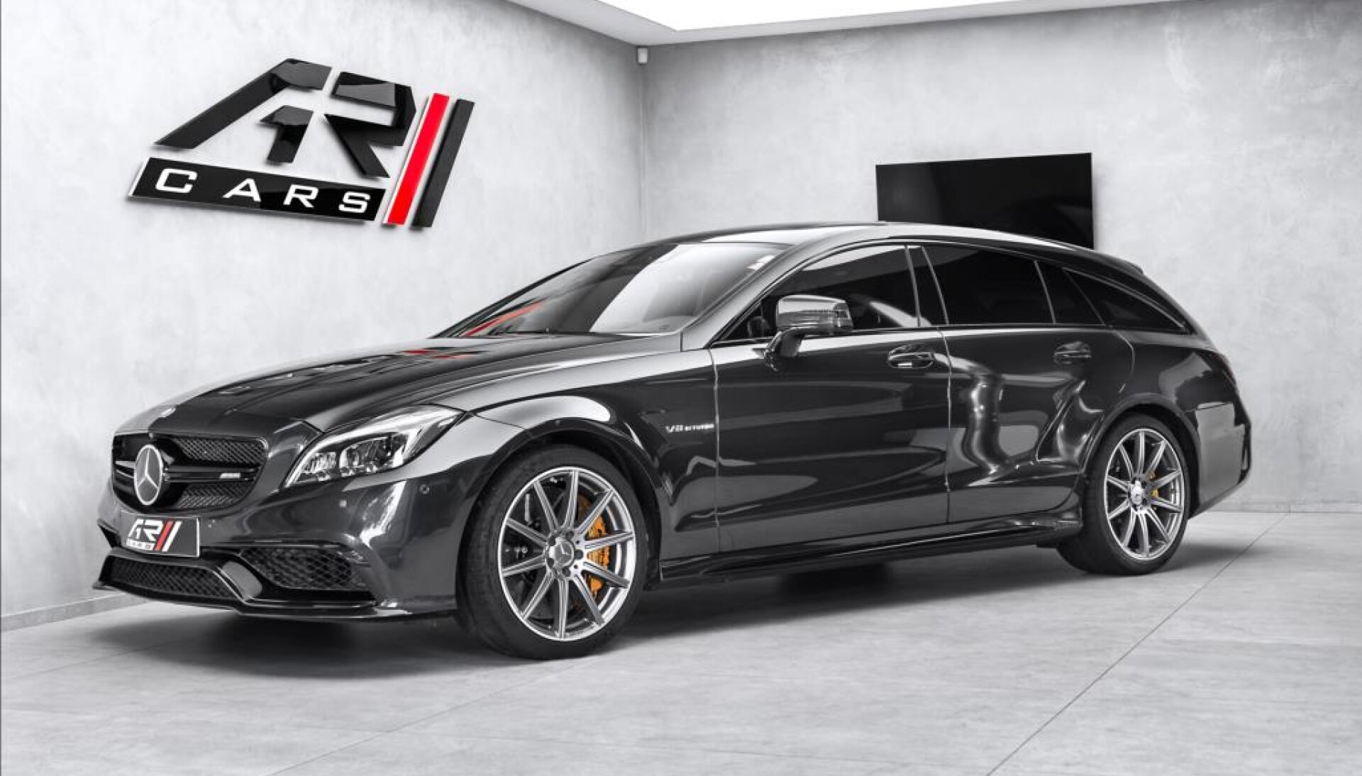 Mercedes-Benz CLS 63s AMG 4Matic Shooting brake, keramiky