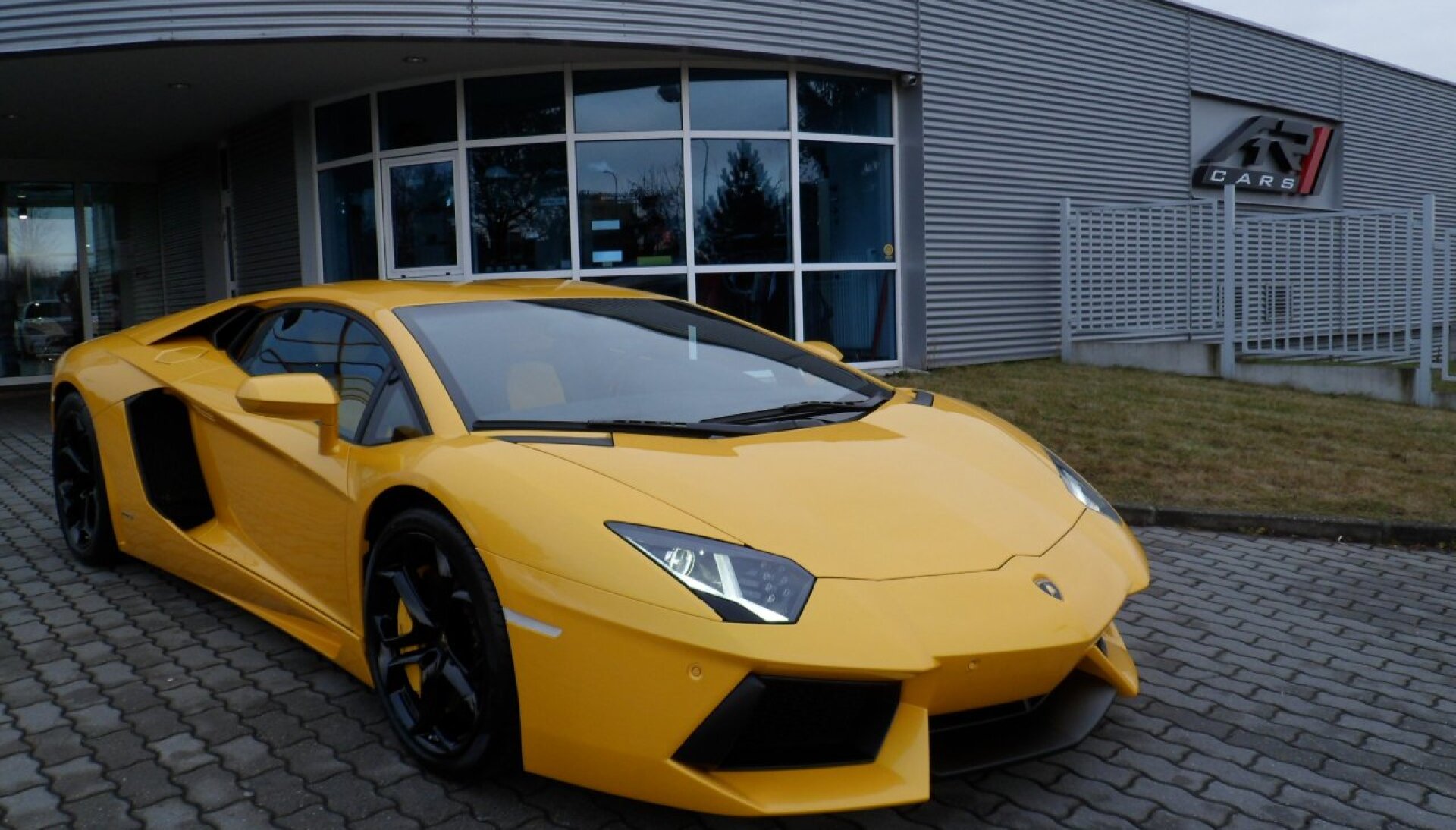 Lamborghini Aventador