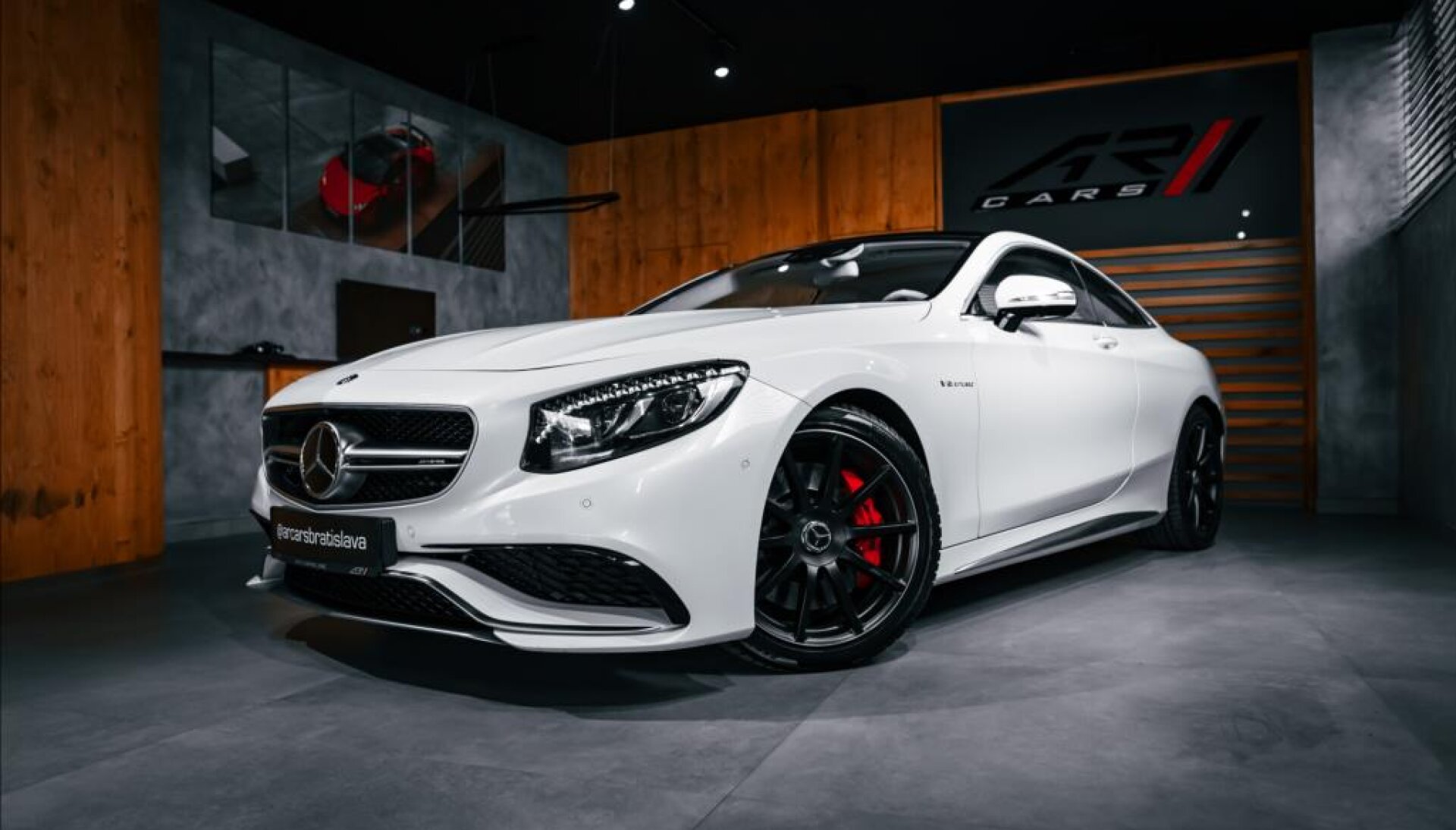 Mercedes-Benz Třídy S 5,5 63 AMG 4MATIC, BURMESTER, PANO, LED, DESIGNO
