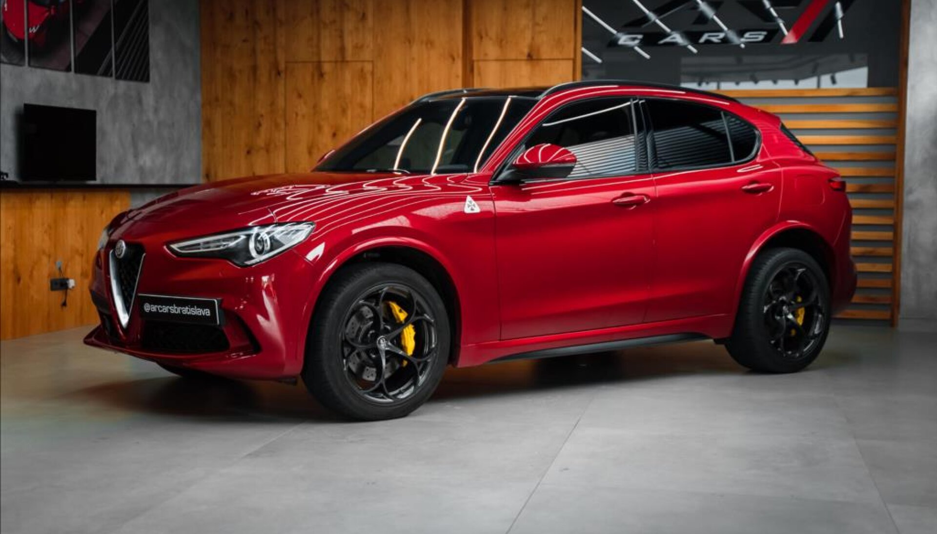 Alfa Romeo Stelvio 2,9 QUADRIFOGLIO Q4, H/K, PANORAMA