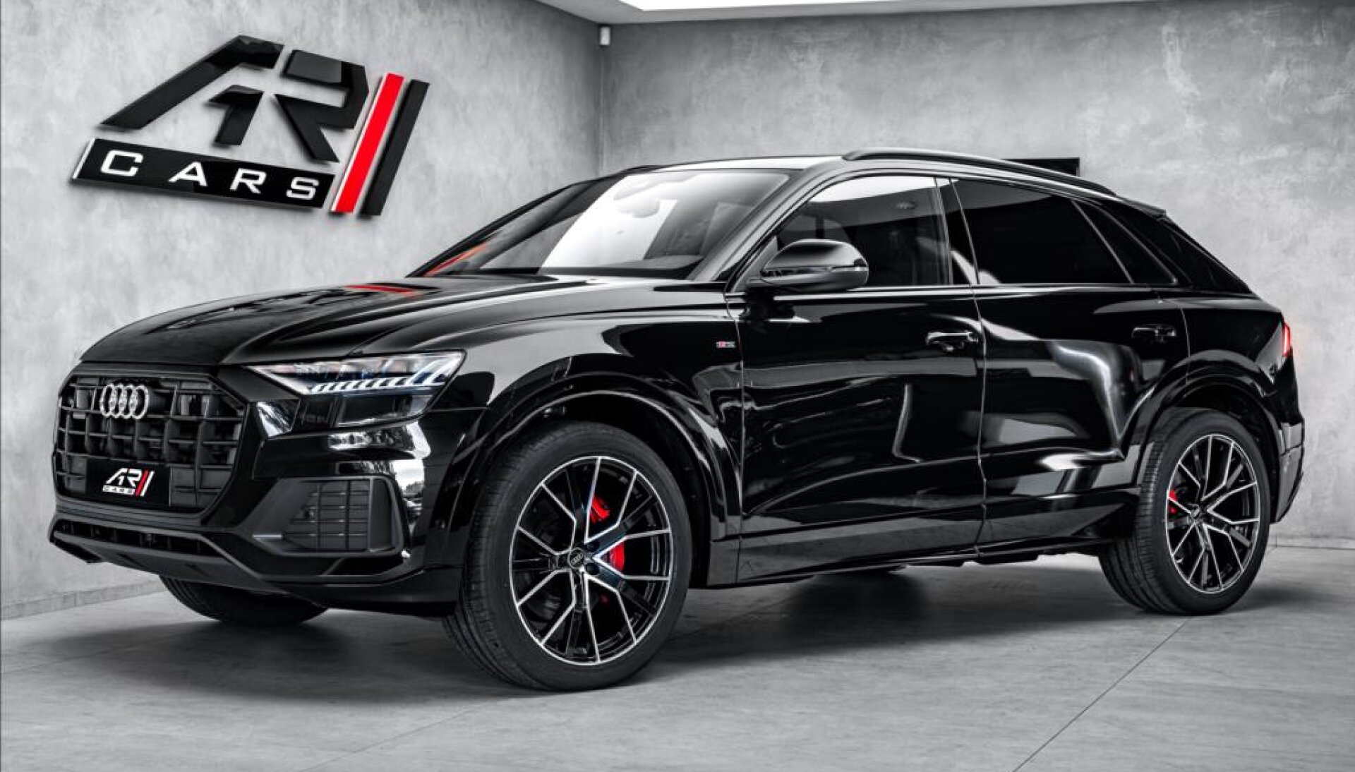 Audi Q8 50TDI Sline, Masáže, B&O, Matrix