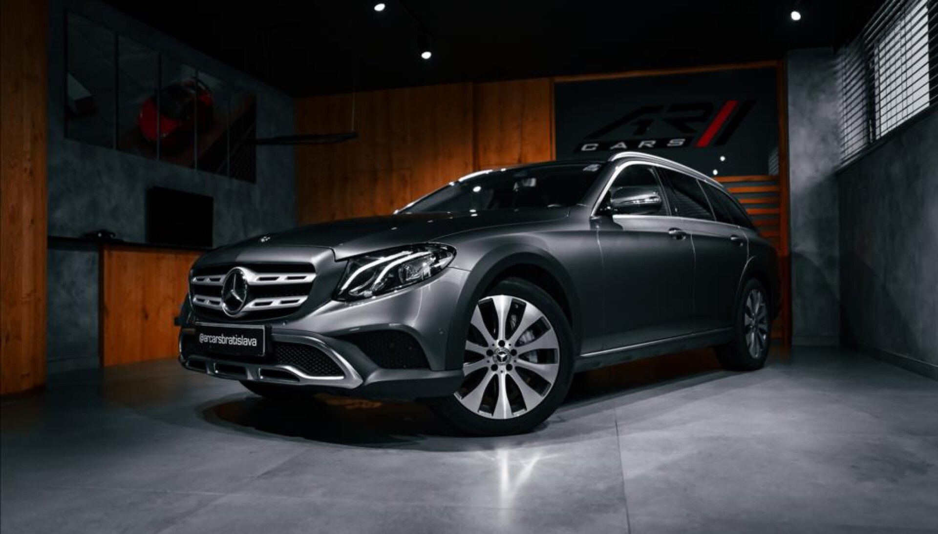 Mercedes-Benz Třídy E 2,9 T-Modell 400d 4MATIC All-Terrain, JUNGE STERNE