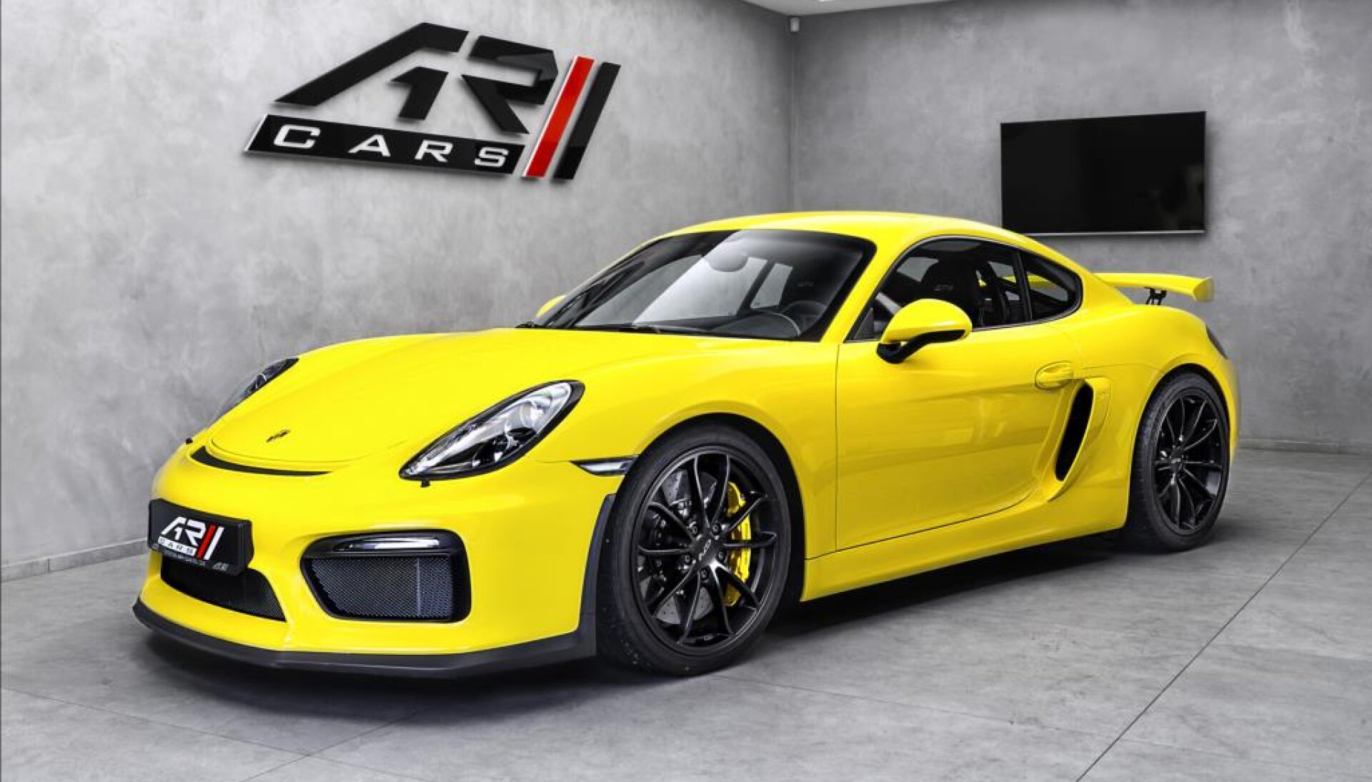 Porsche Cayman GT4 Clubsport paket, keramiky, navigace