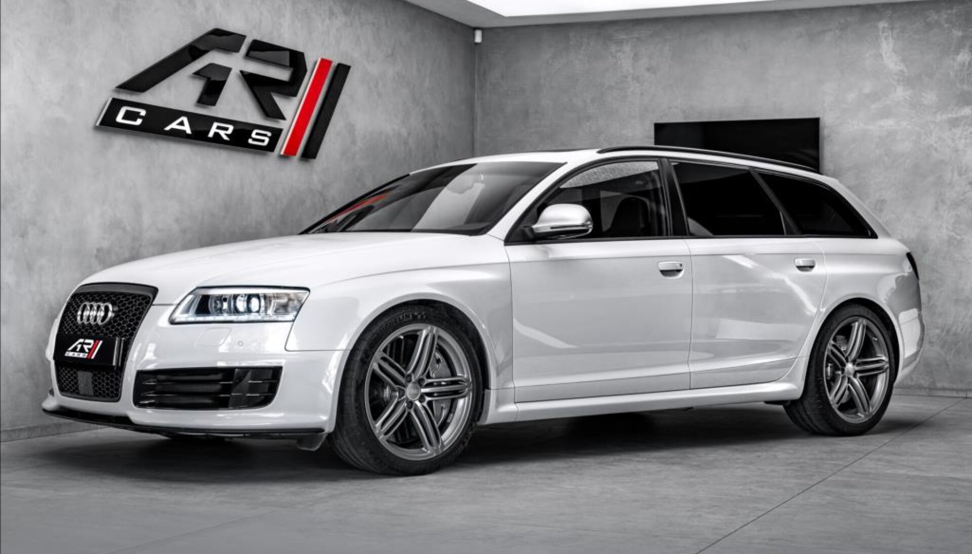 Audi RS 6 V10 MTM original 730PS, Recaro, keramiky
