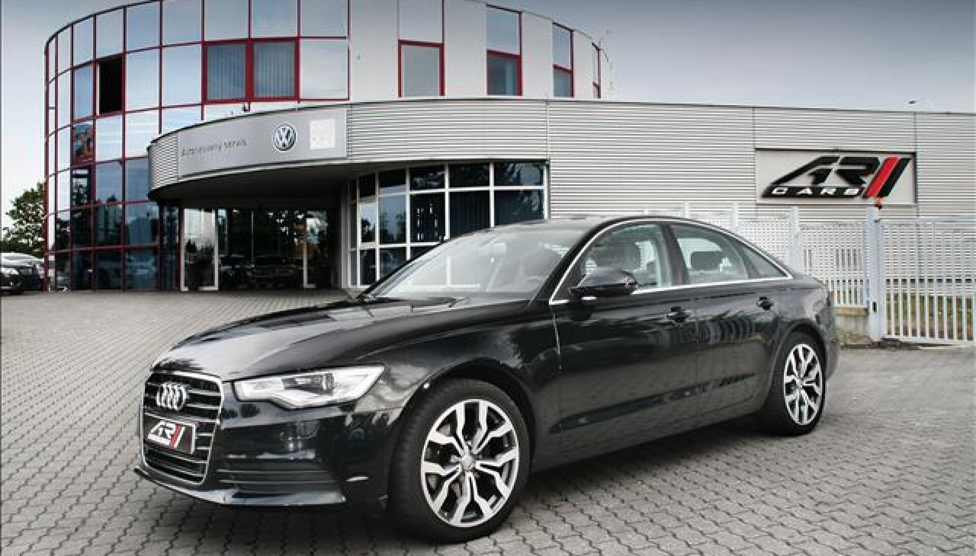 Audi A6 3.0 TDI, 19" Kola, kůže