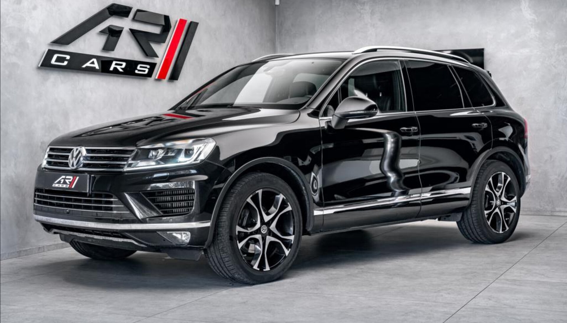 Volkswagen Touareg 3.0 TDI terrain tech 4M, vzduch, CZ
