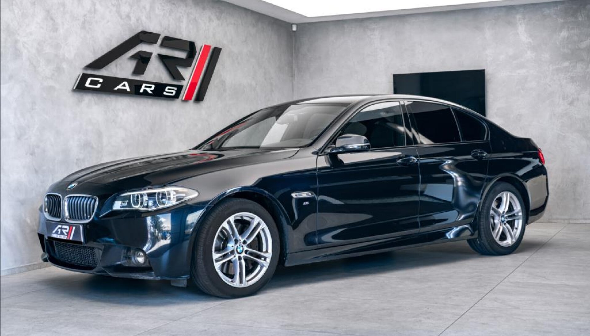 BMW Řada 5 530D xDRIVE AUT M-paket, ventilace, kamera