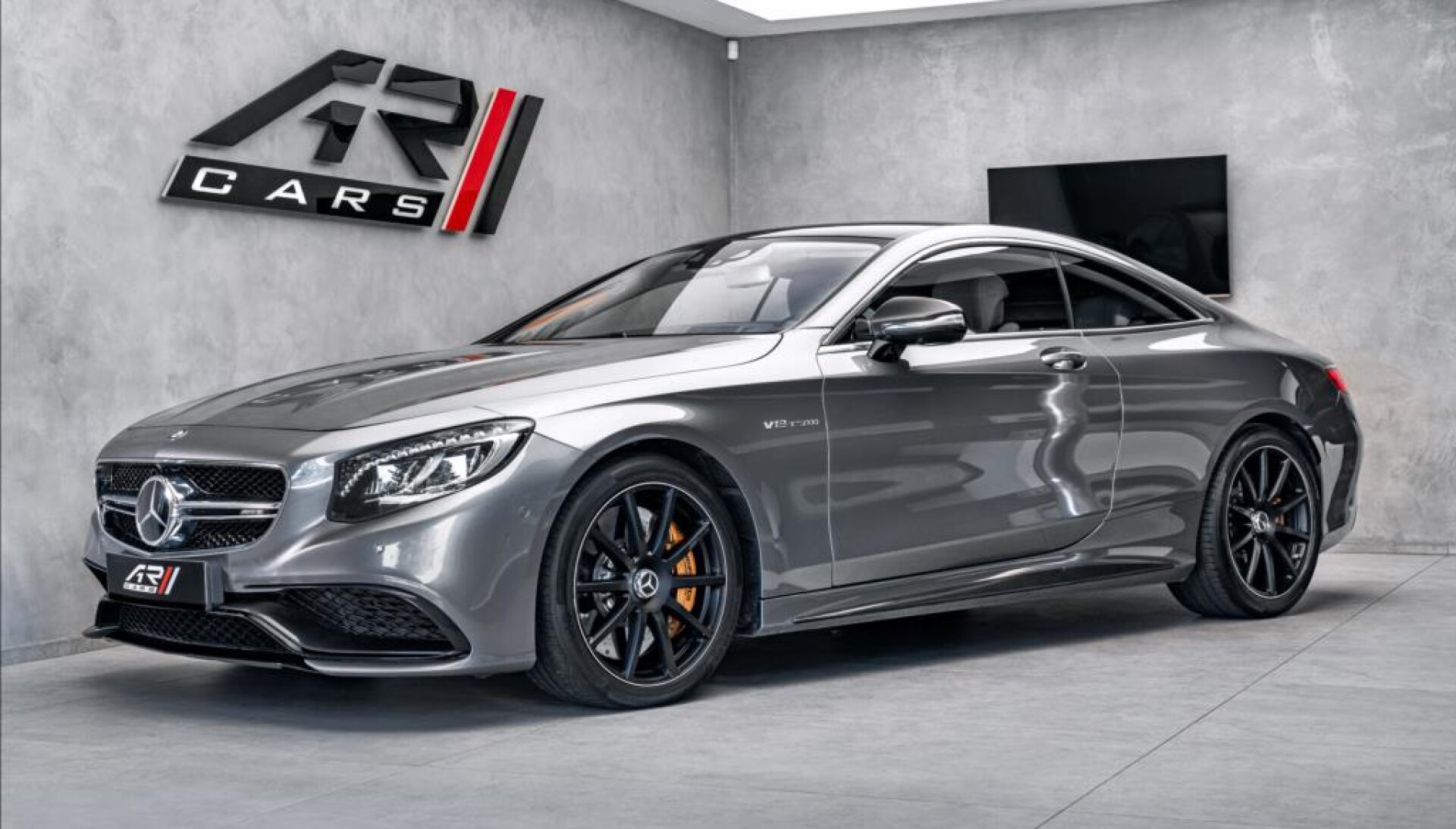 Mercedes-Benz Třídy S S65 coupe V12 AMG, karbon paket, keramiky, CZ