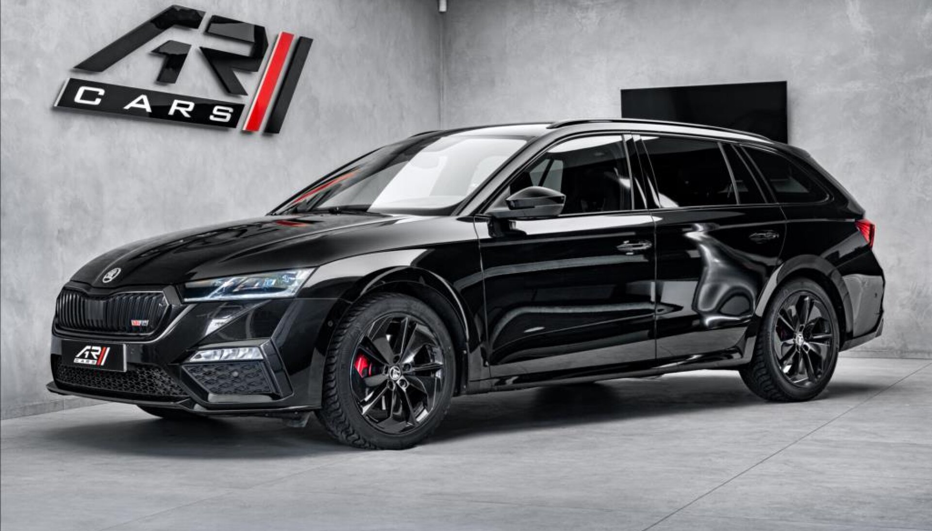 Škoda Octavia 2,0TDI RS 4x4 DSG*HUD*tažné*WiFi