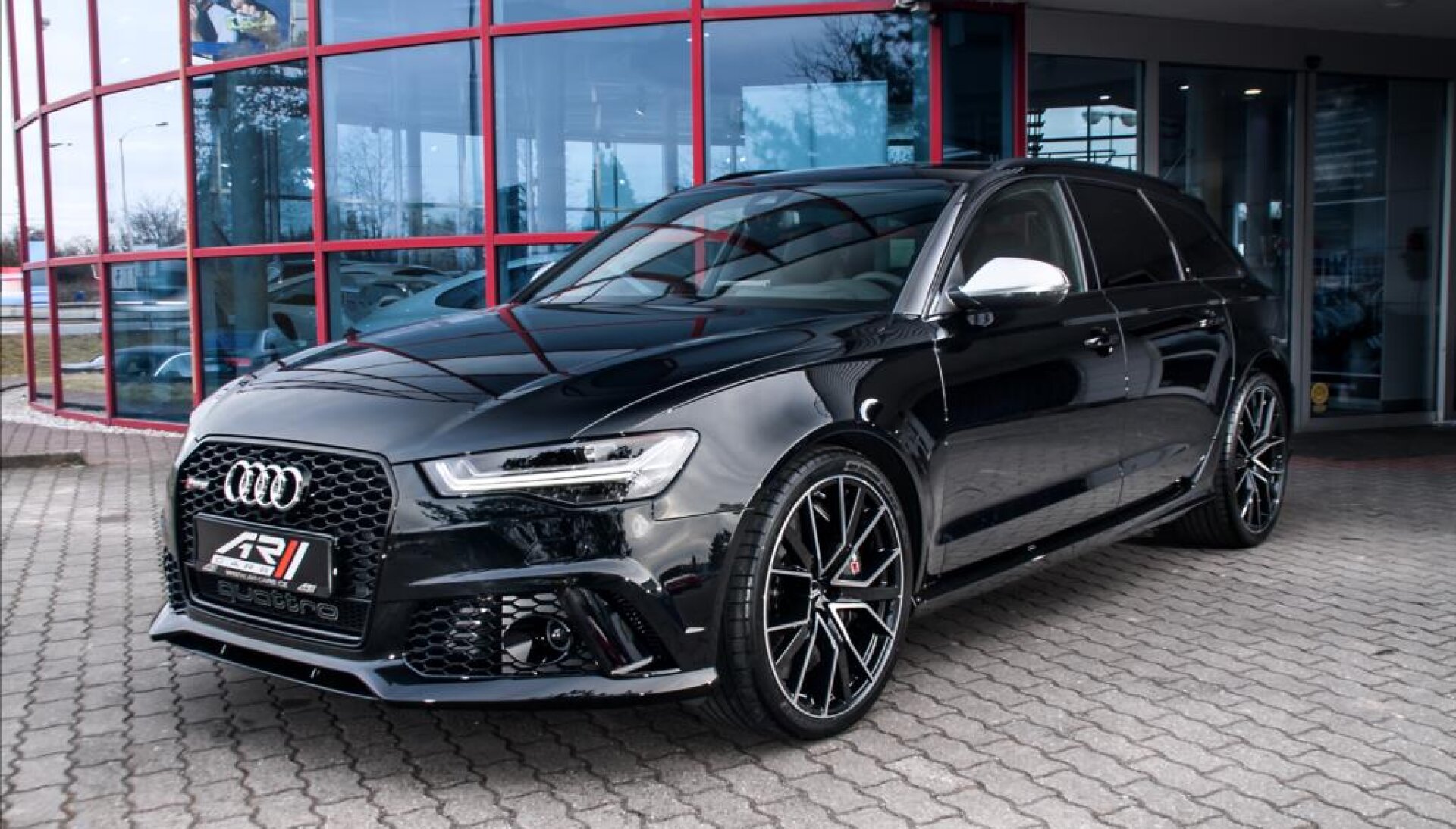 Audi RS6 Performance 4.0 TFSI quattro, keramiky