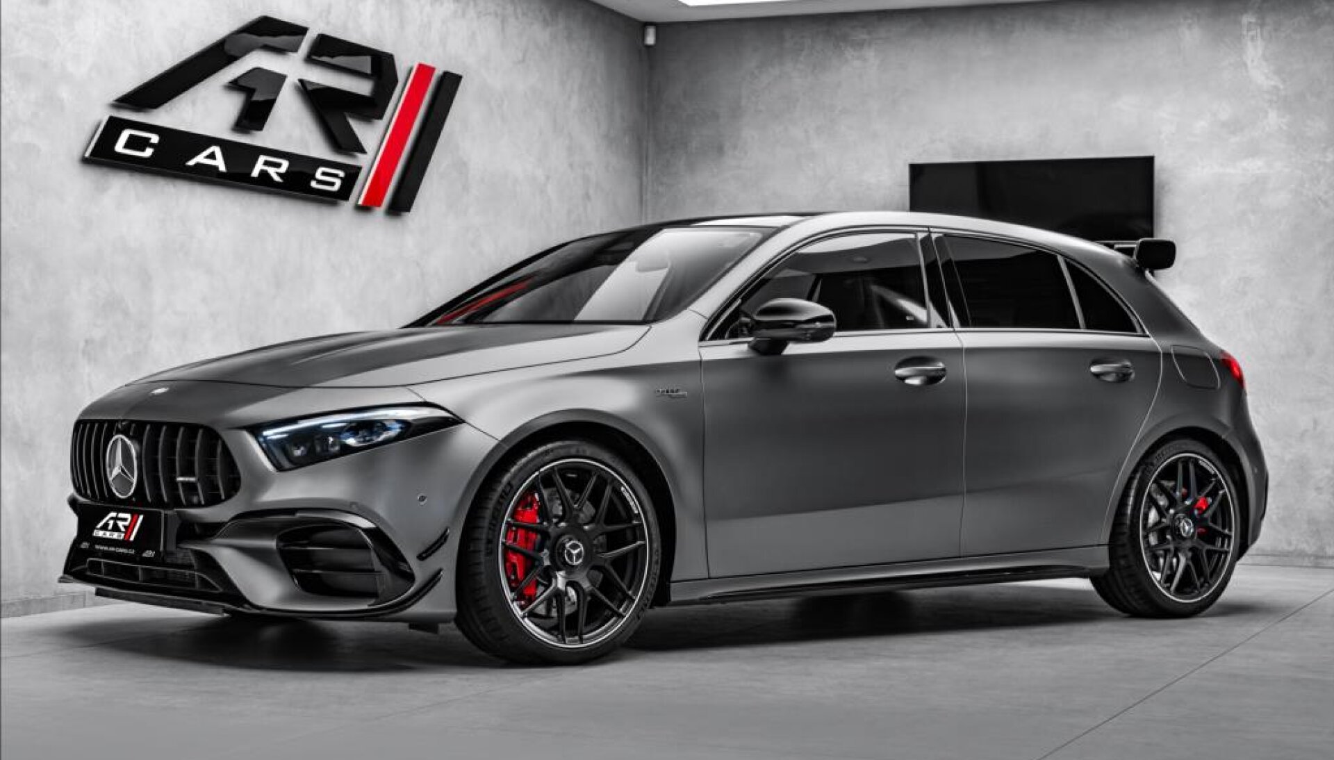 Mercedes-Benz Třídy A Mercedes-AMG A 45 S 4M, 500PS