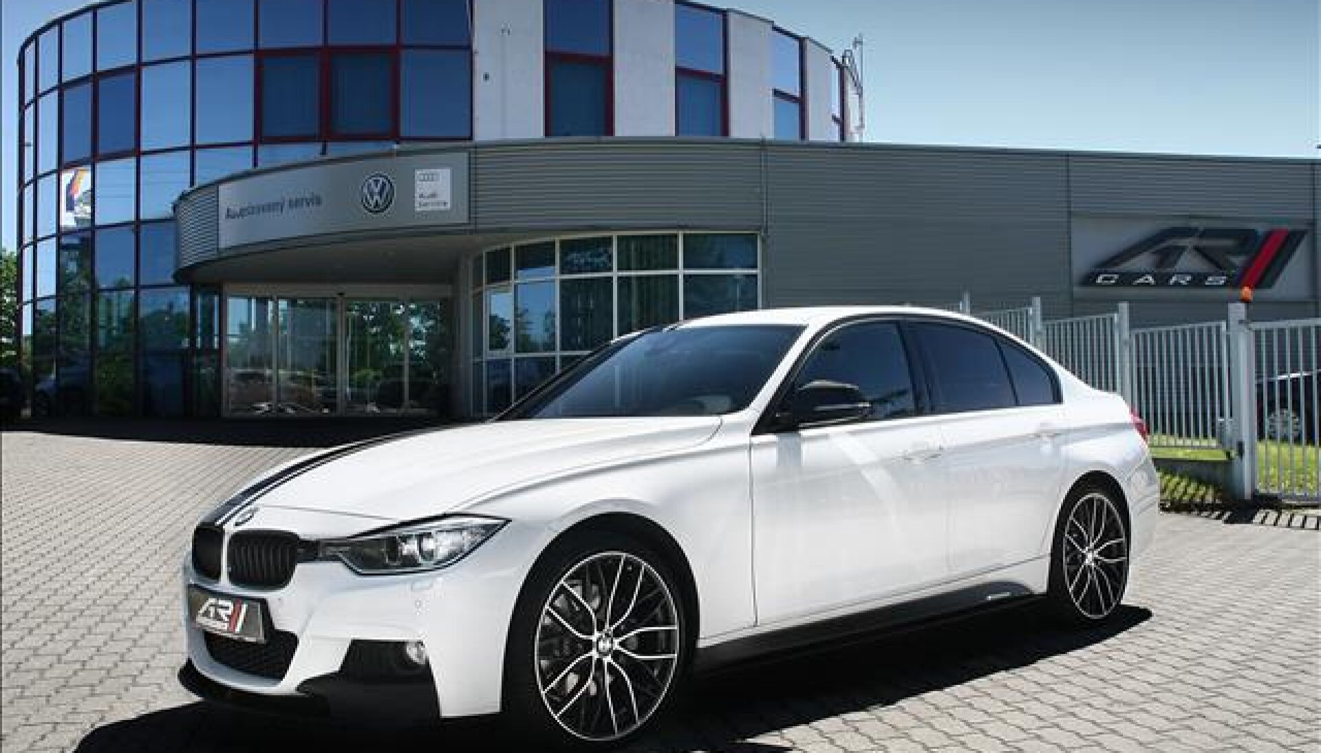BMW Řada 3 320d xD, M Paket Performance