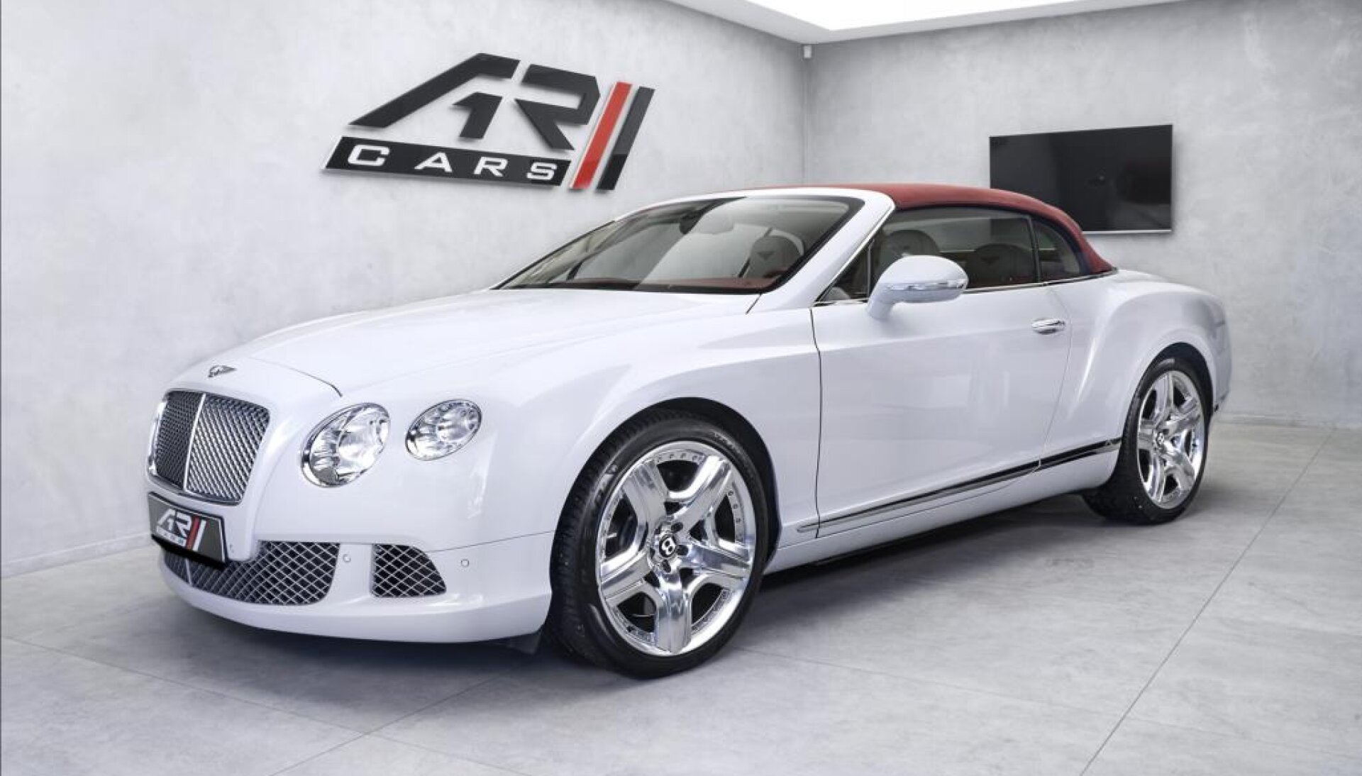 Bentley Continental GT W12 convertible Muliner, CZ