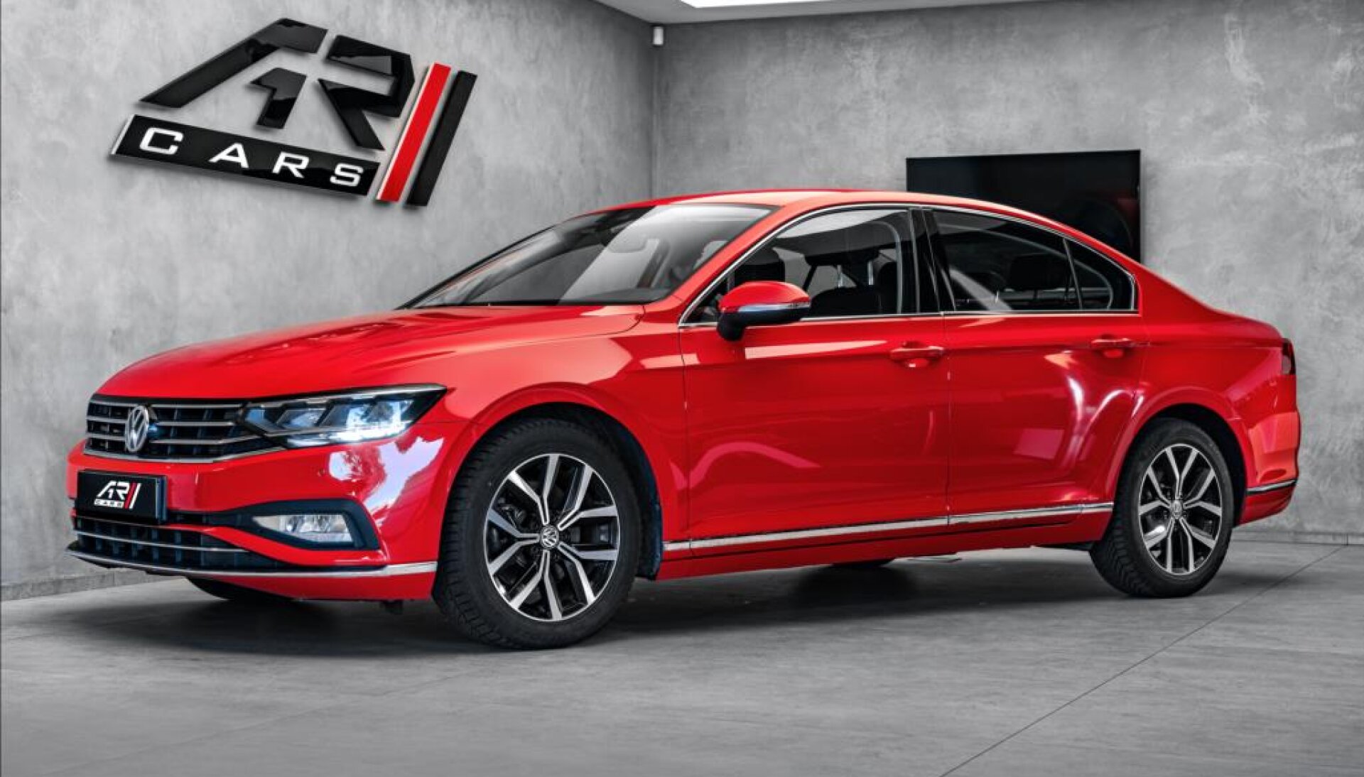 Volkswagen Passat 1,5 TSI El. DSG, Masáže, LED
