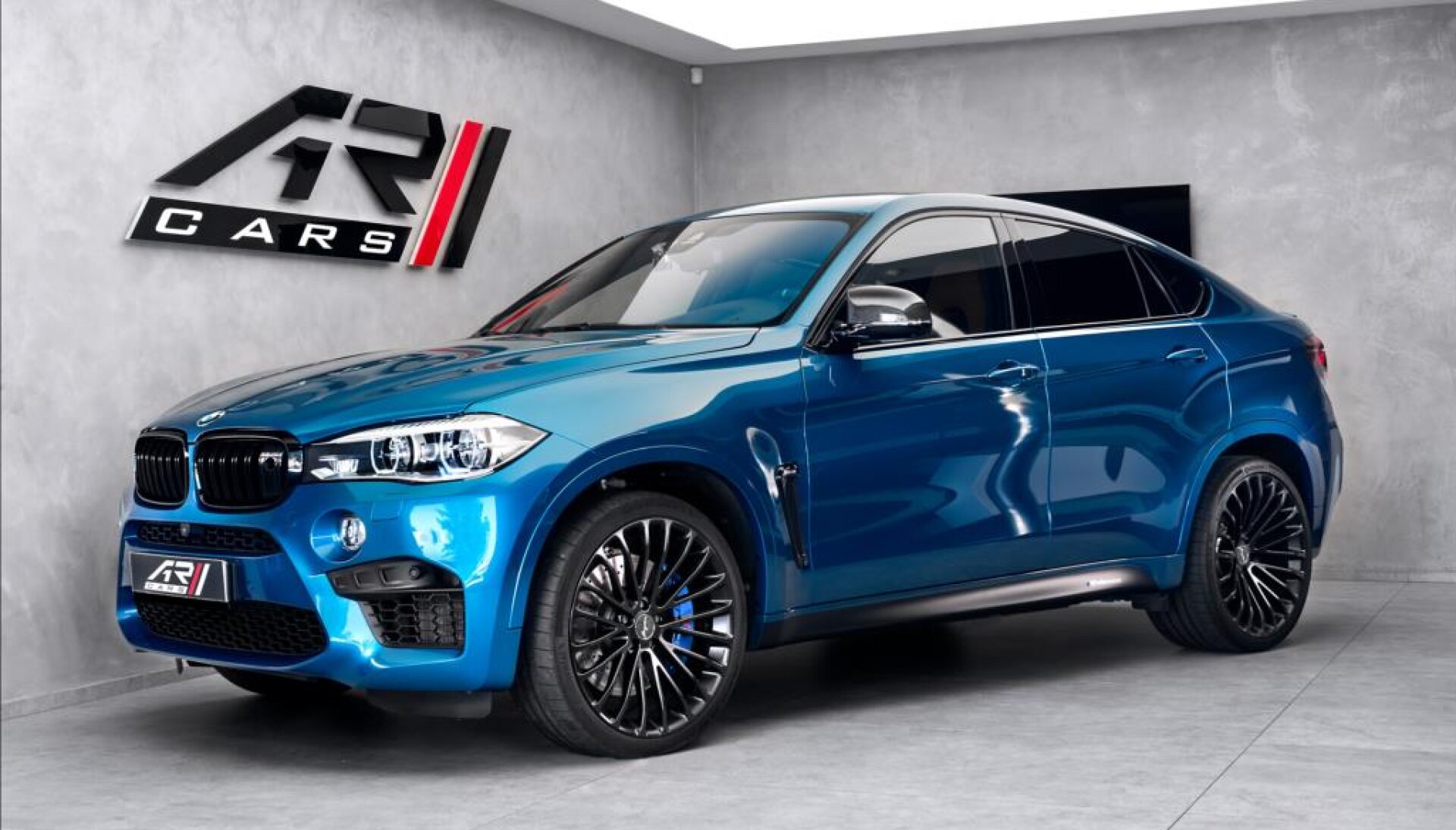 BMW X6 M Performance, B&O, ventilace, soft close, nezávis