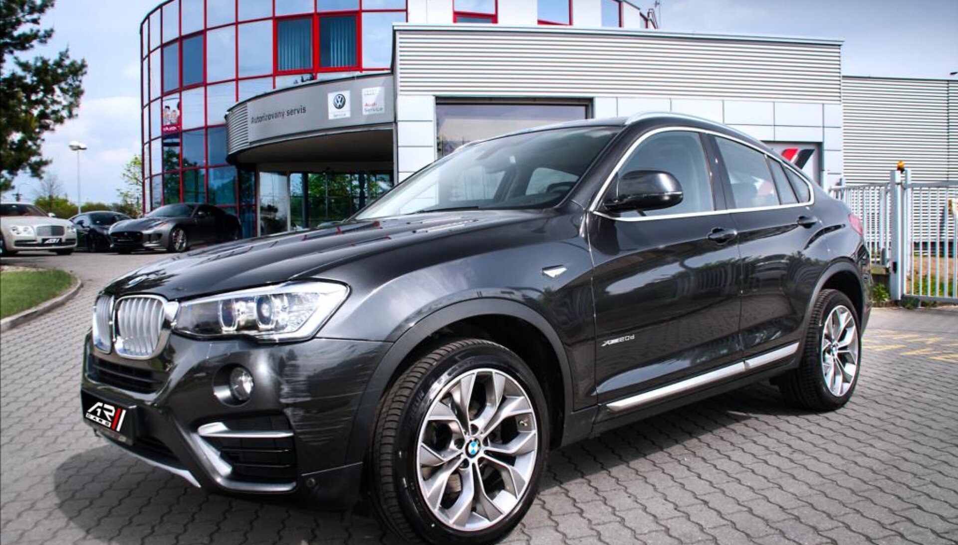 BMW X4 20d xDrive X-line, automat, navigace, kamera, CZ