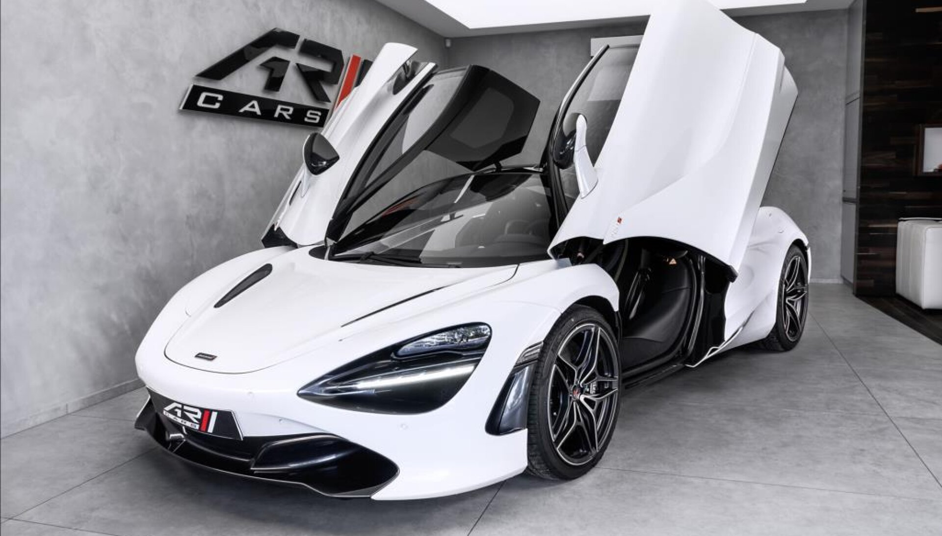 McLaren 720S performance, lift, kamera, karbon, CZ