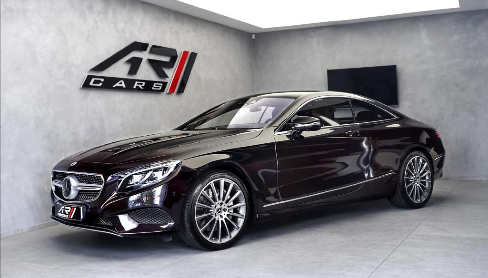 Mercedes-Benz Třídy S 400 coupe AMG, 4matic, 6let/160tkm servis