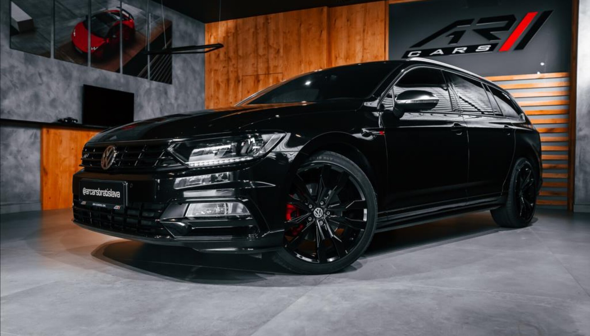 Volkswagen Passat 2,0 VARIANT HIGHLINE, DYNAUDIO, PANO, NAVI