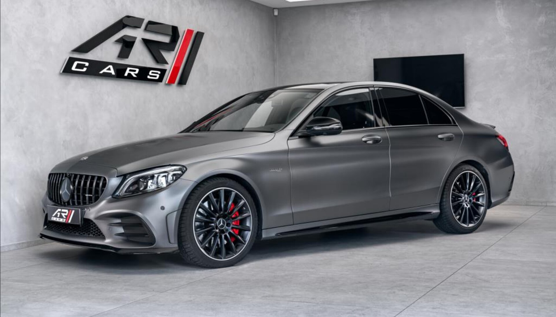 Mercedes-Benz Třídy C C43 AMG facelift, CZ
