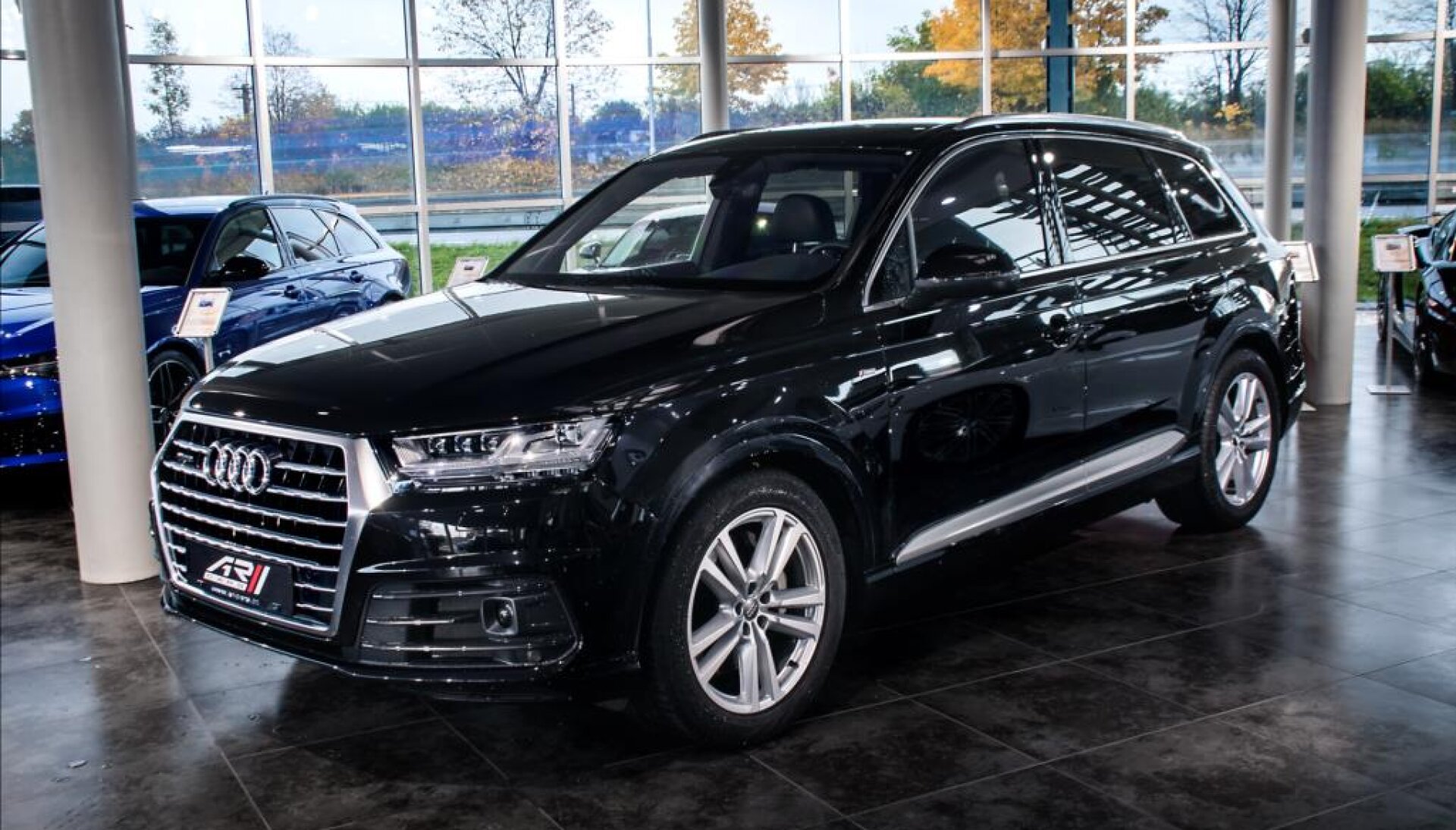 Audi Q7 3.0 TDI quattro 2x S-line, matrix, panorama, 7