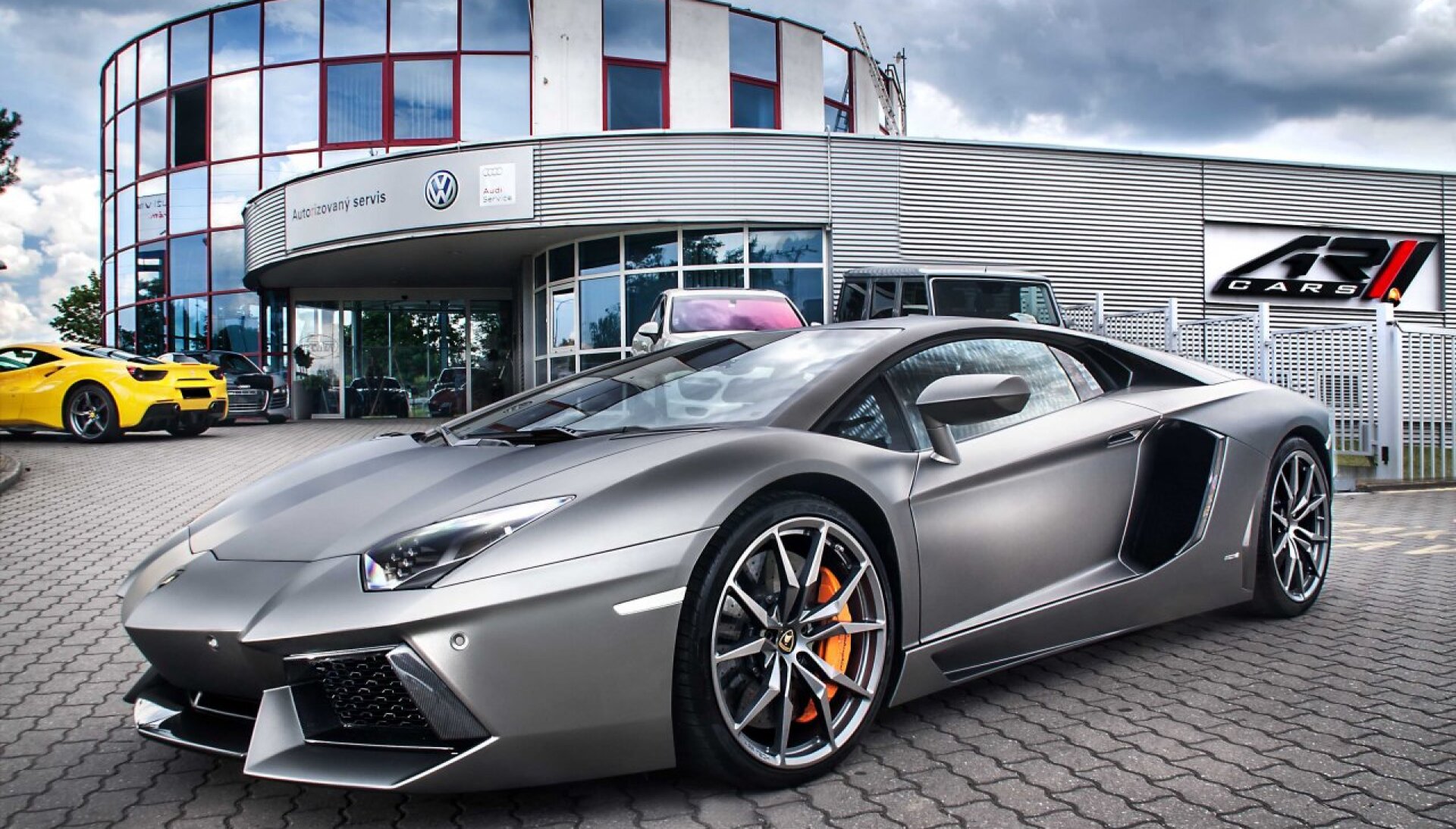 Lamborghini Aventador