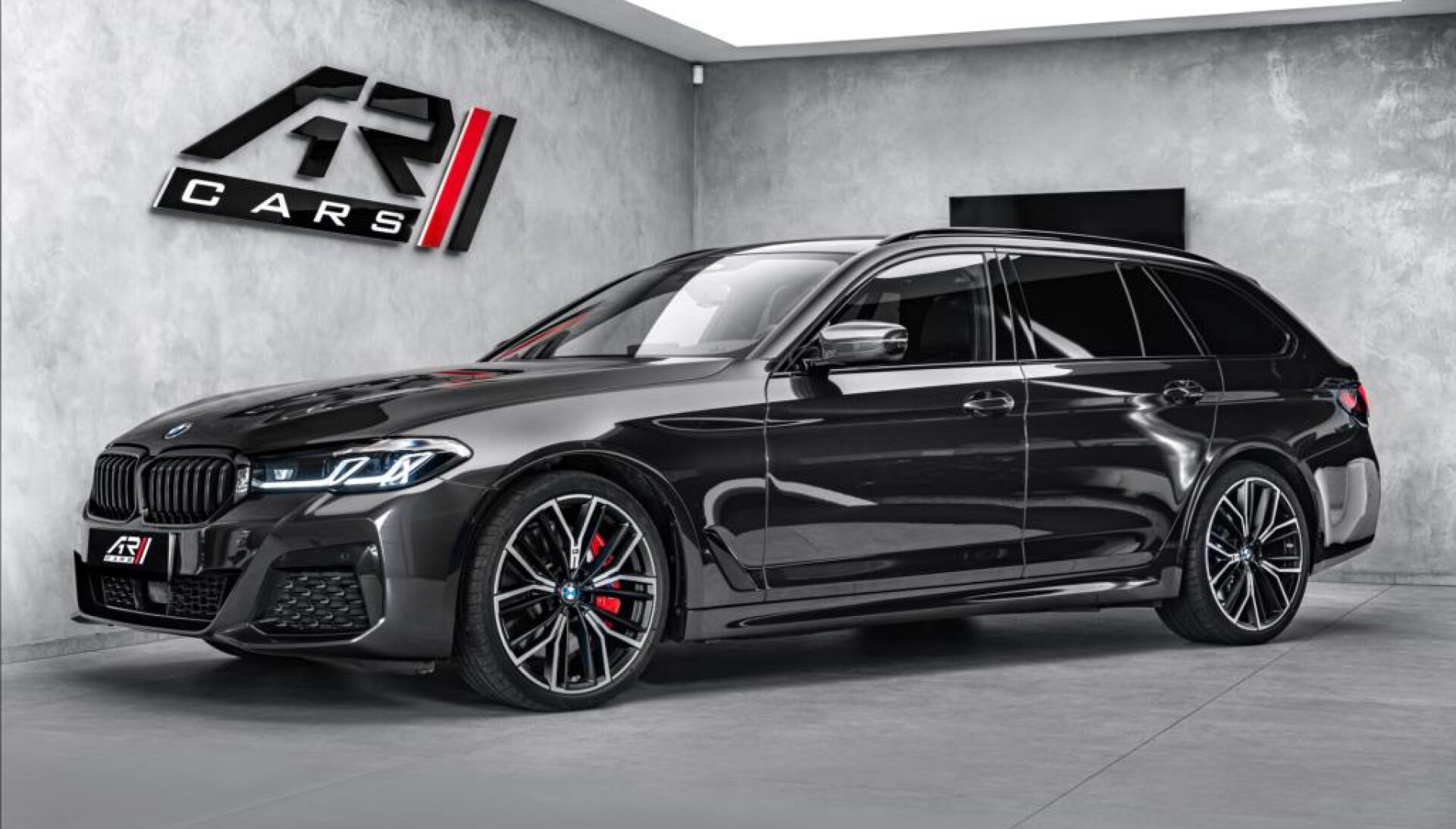 BMW Řada 5 540d xDrive M-paket,