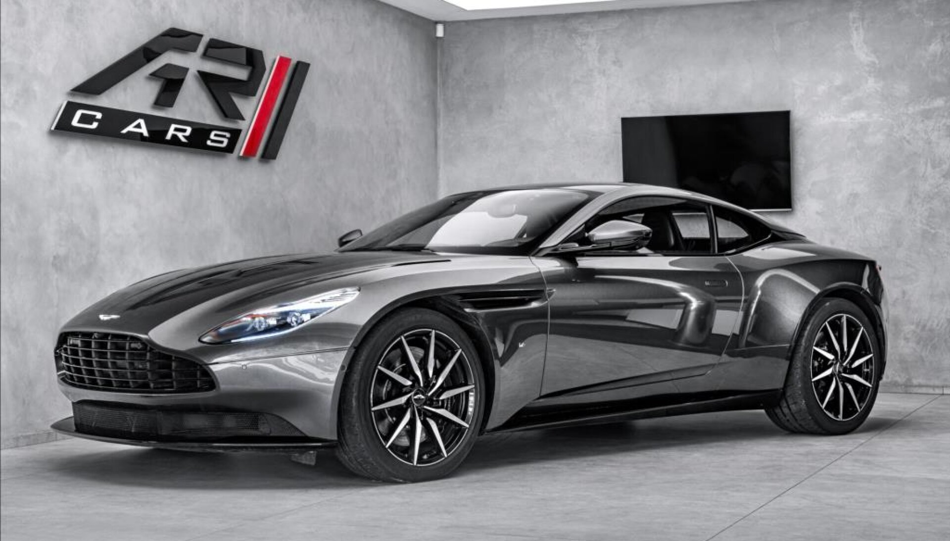 Aston Martin DB11 5,2 V12, LED, 360, B&O