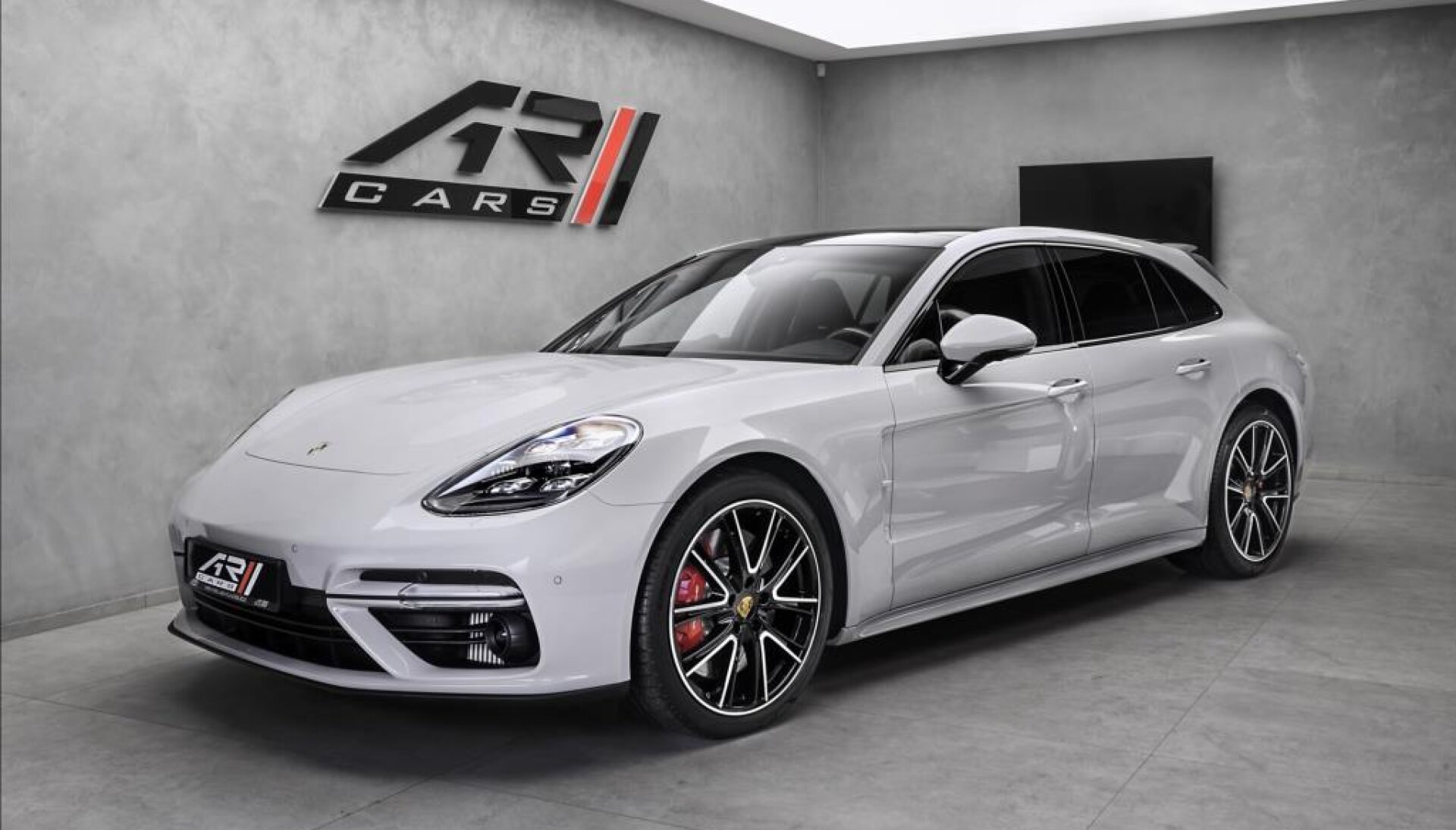 Porsche Panamera Sport Turismo Turbo, PDCC, ACC, Panorama
