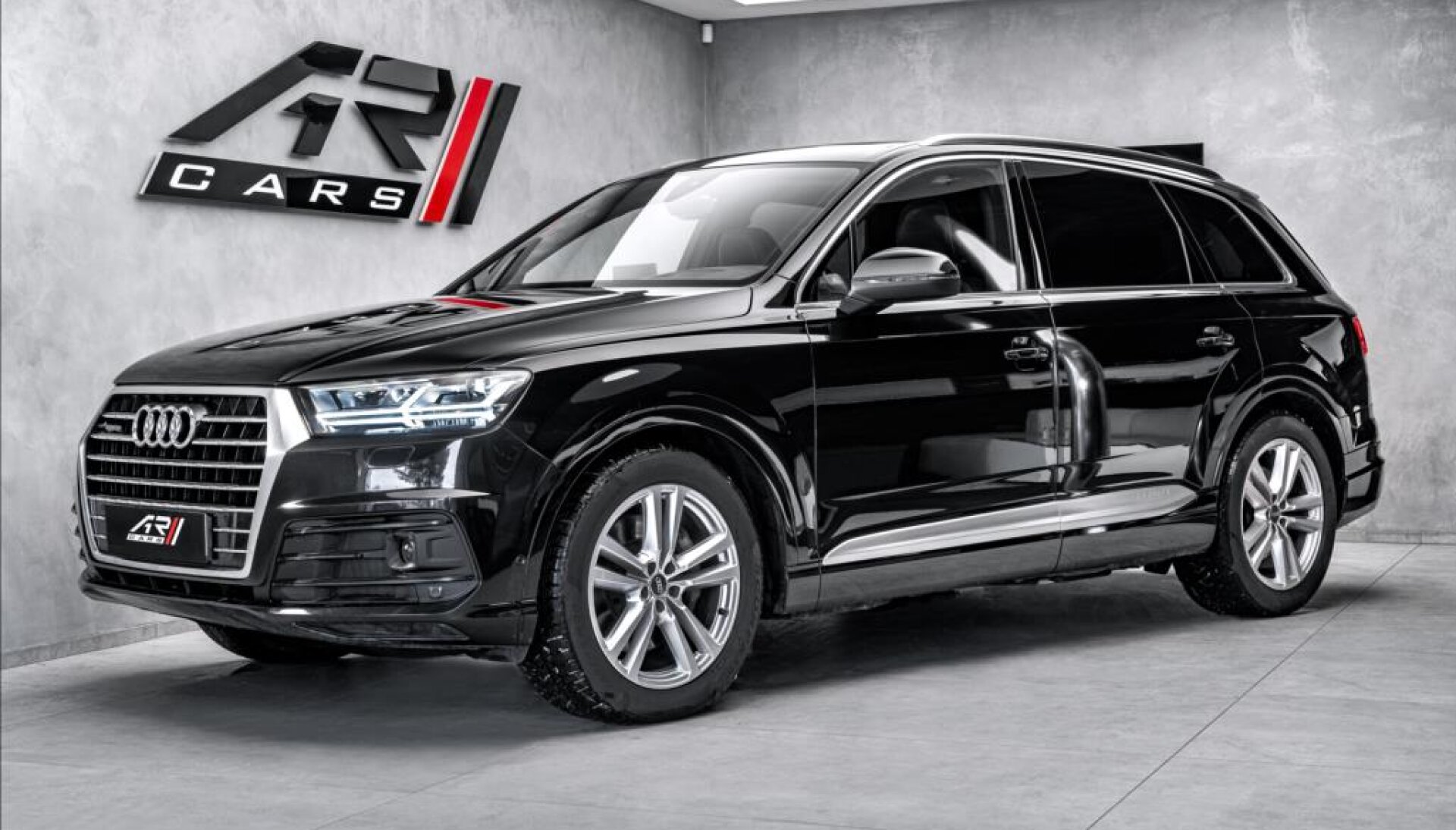 Audi Q7 3,0TDI Sline, Panorama, 7míst