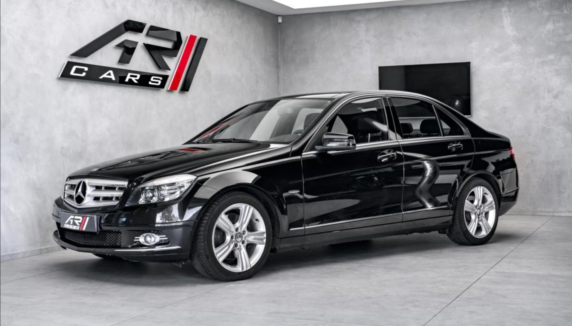 Mercedes-Benz Třídy C 350 CDI 4Matic, pano Harman/Kardon, navi, CZ