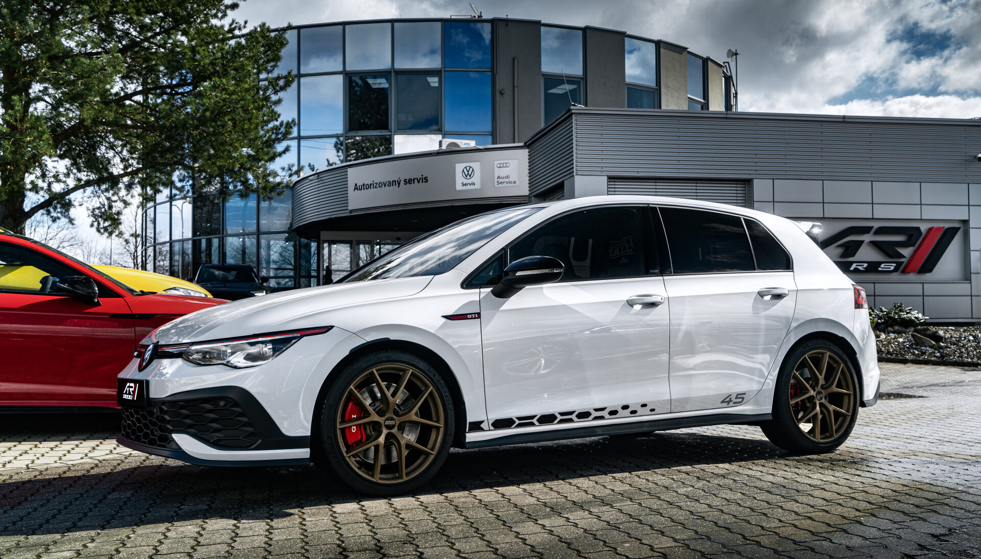 Volkswagen Golf GTI Clubsport 45 DSG IQ DCC 360 H&K