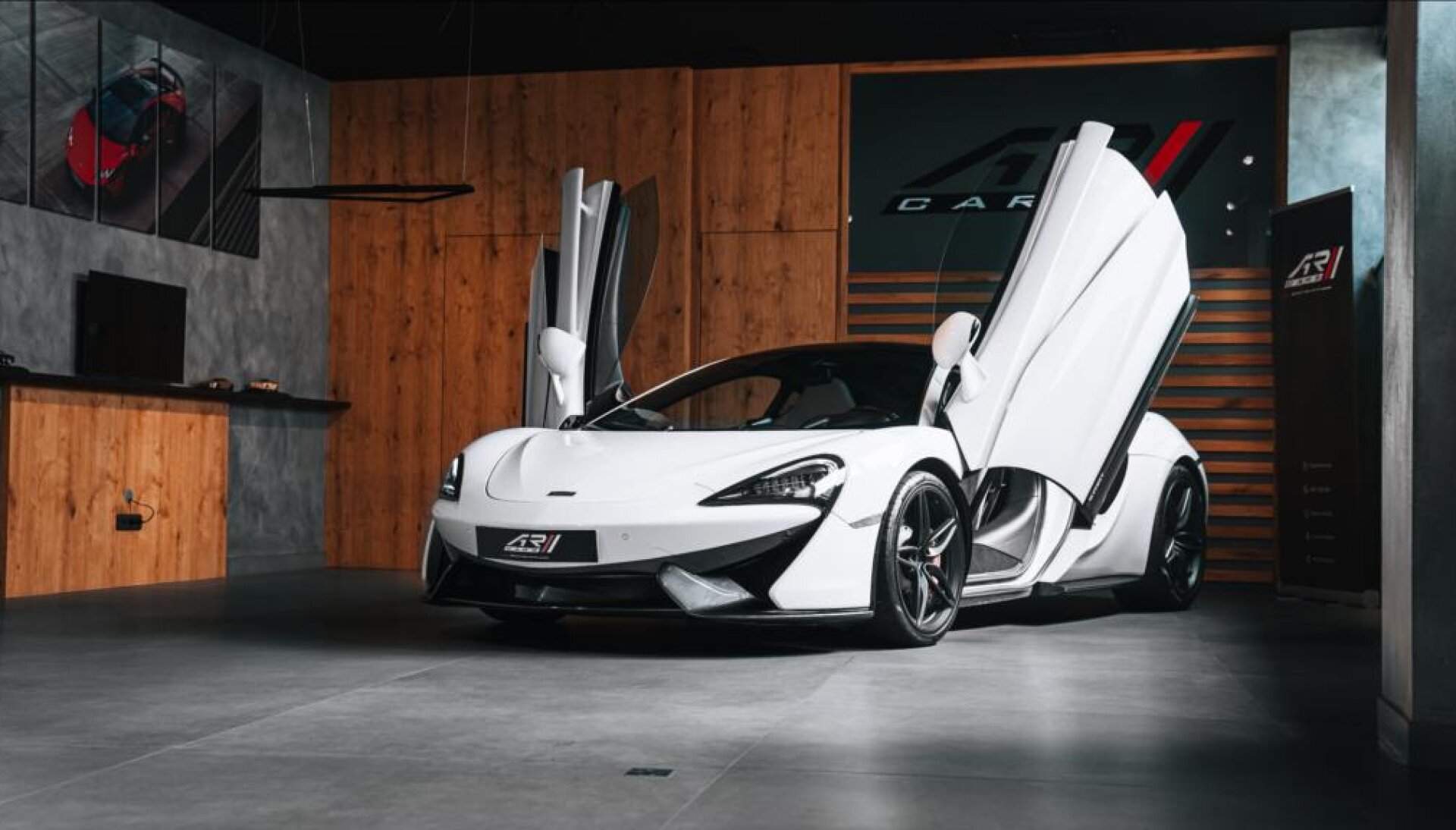 McLaren 570GT 3,8 PANORAMA,LED, BOWERS & WILKINS