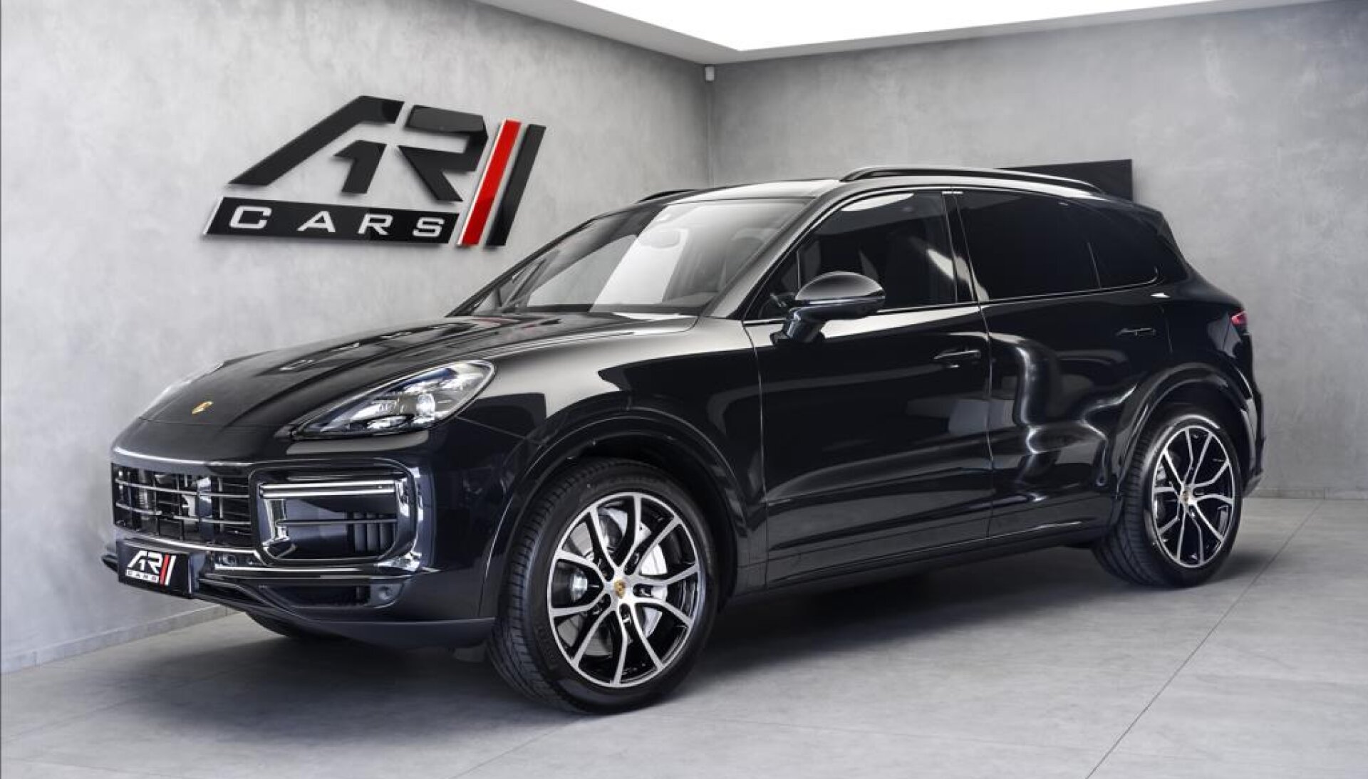 Porsche Cayenne Turbo model 2019, Matrix, ACC, panorama