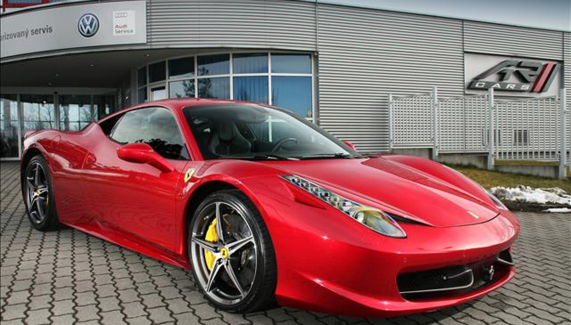 Ferrari 458 Rosso Fuoco CarbonSeats